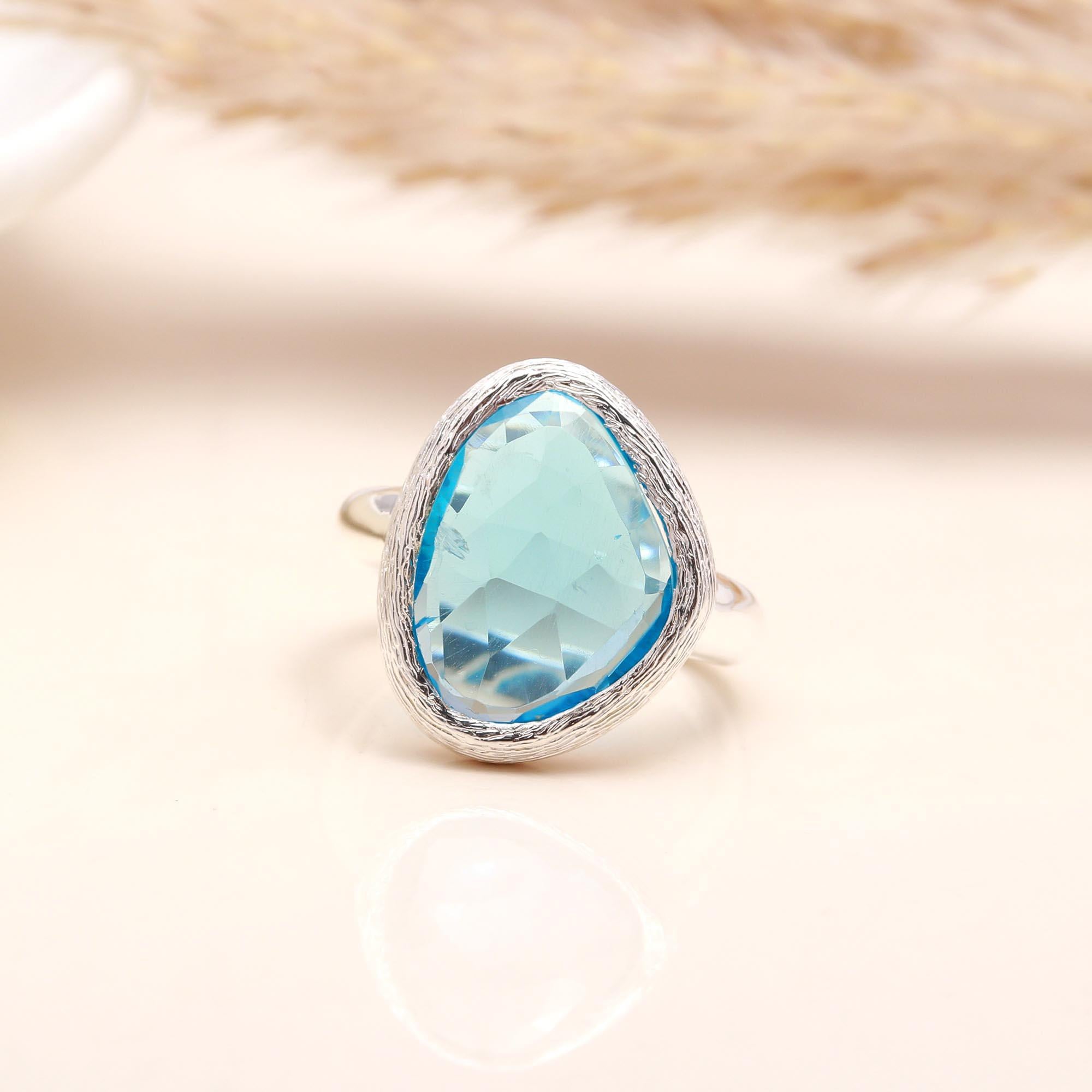 The Ocean Pebble: Brushed Silver Cocktail Ring