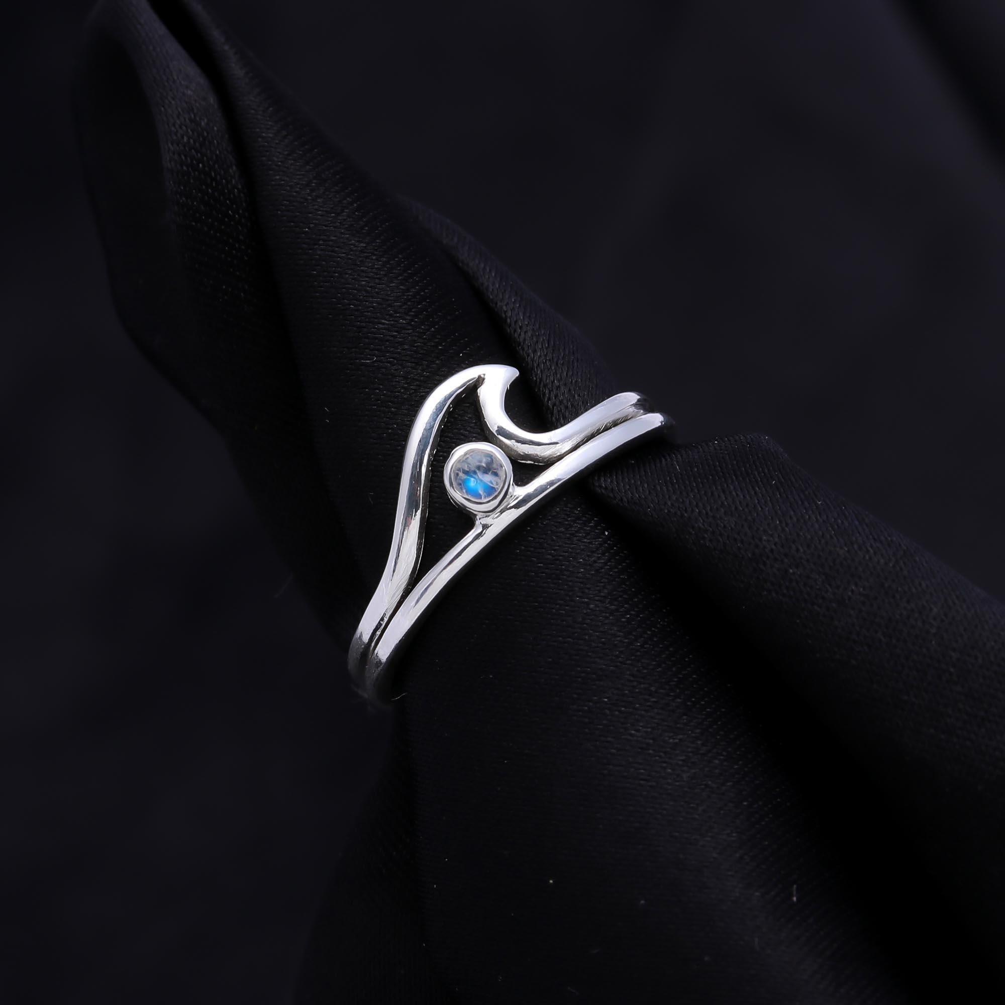 The Ocean Wave Rin: Silver Wave Ring with Moonstone