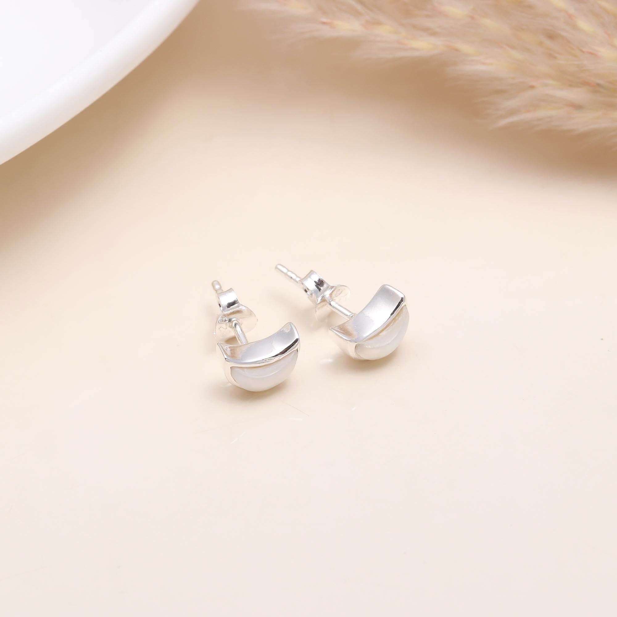 925 Sterling Silver Crescent Moon Pearl Stud Earrings