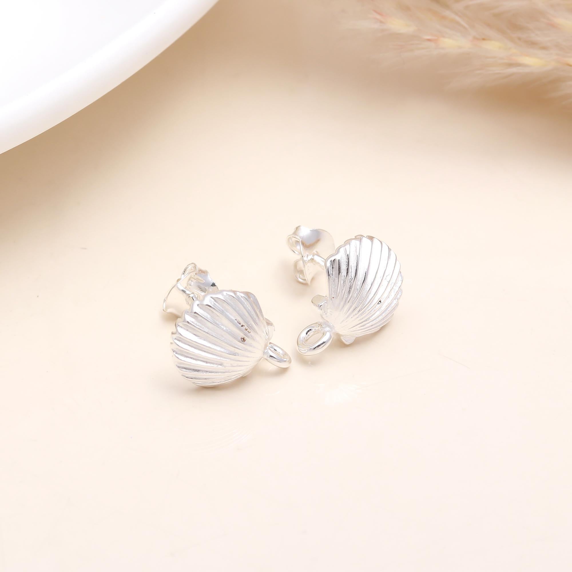 925 Sterling Silver Scallop Shell Stud Earrings