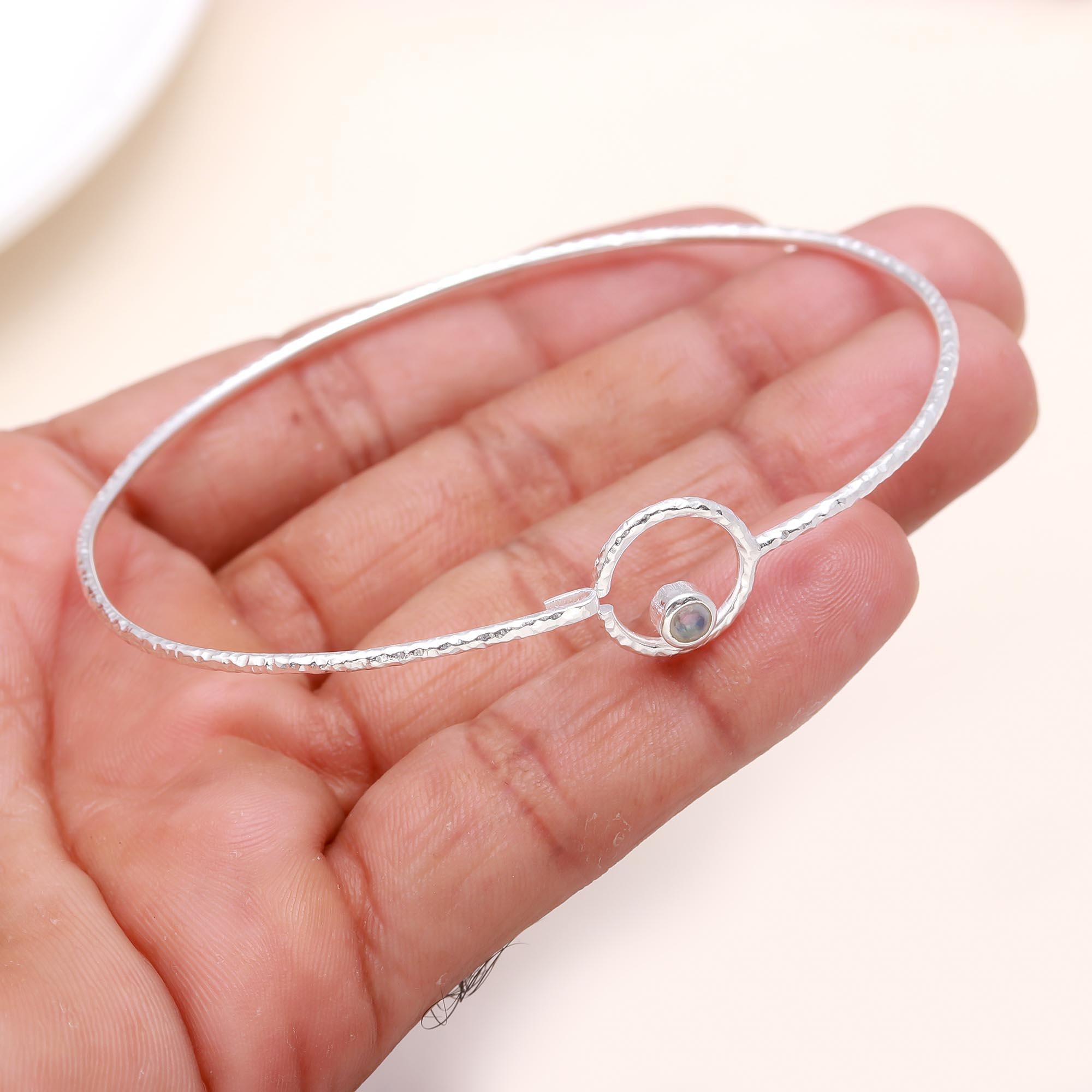 925 Sterling Silver Hammered Circle Bangle Bracelet