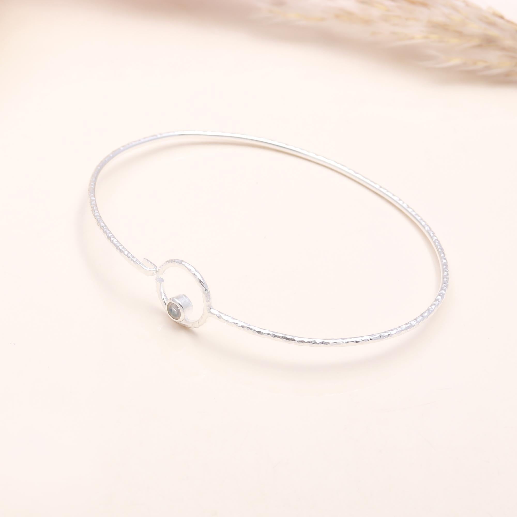 925 Sterling Silver Hammered Circle Bangle Bracelet