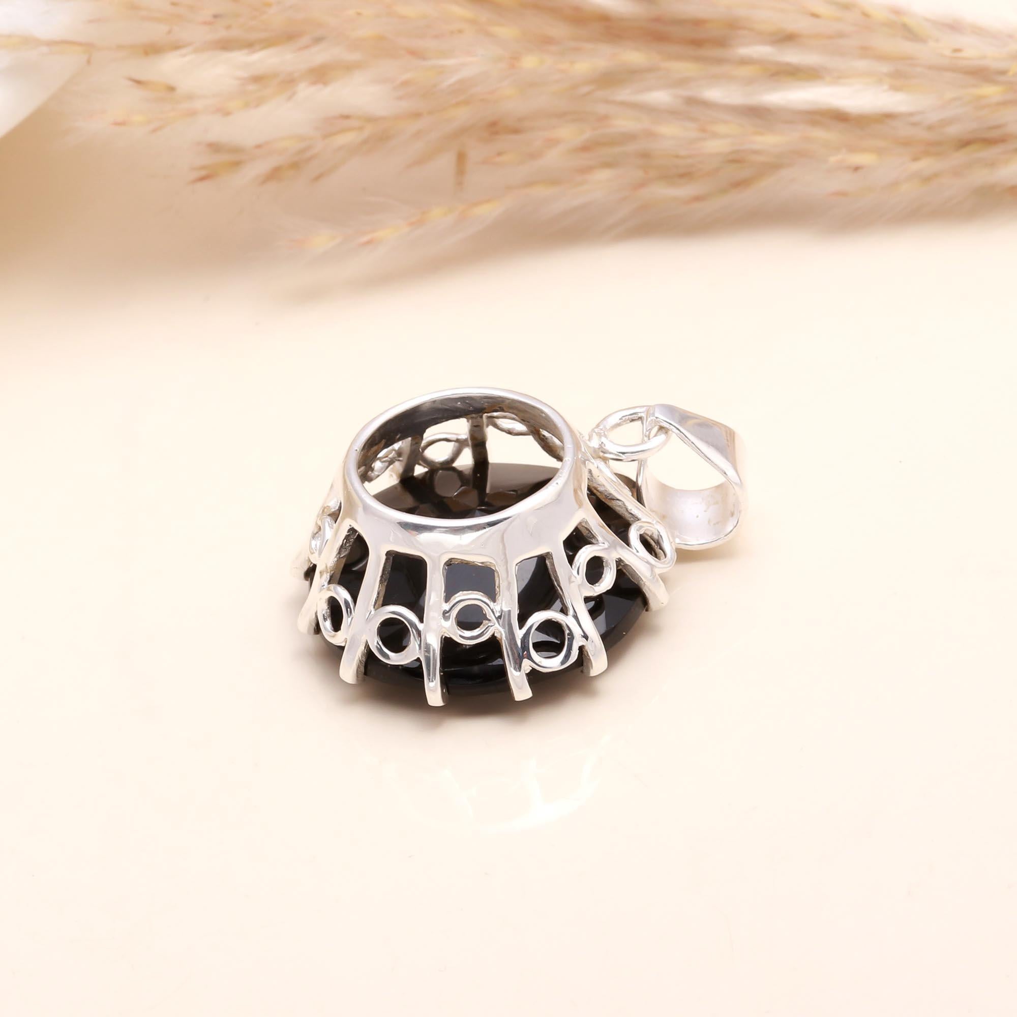 925 Sterling Silver Large Round Faceted Black Onyx Pendant