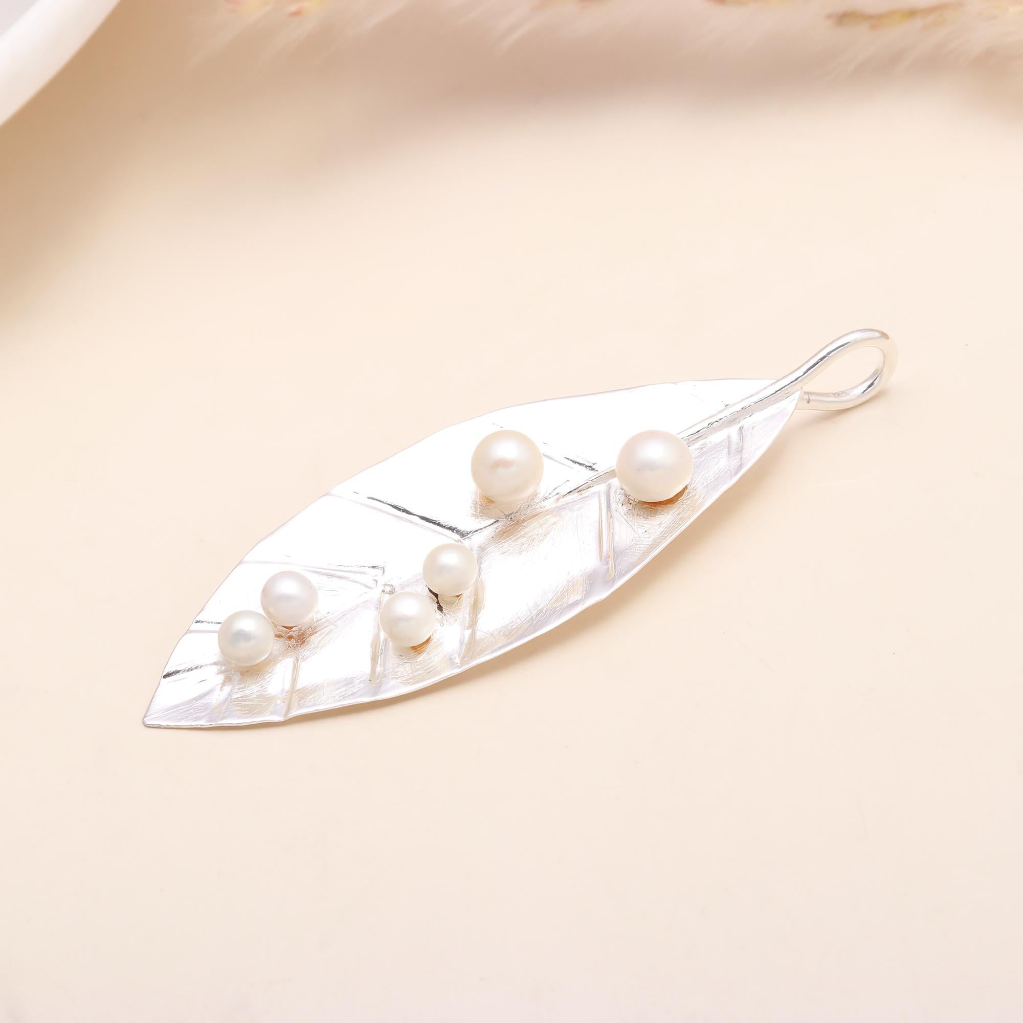 925 Sterling Silver Leaf Design Pearl Pendant