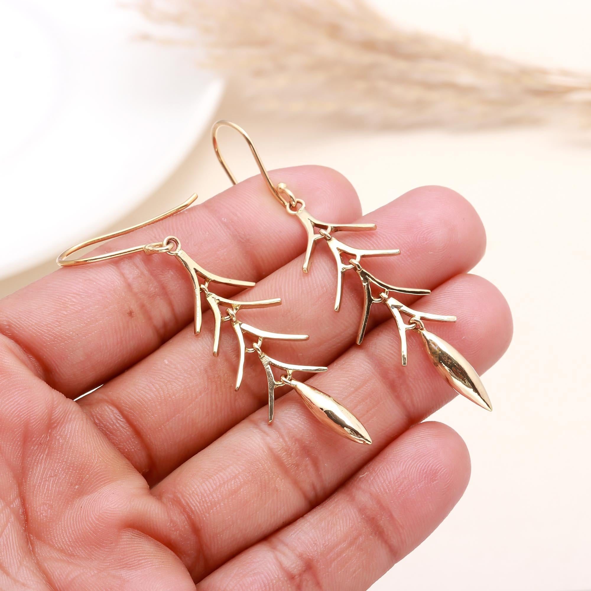 The Golden Fern: Articulated Linear Earrings