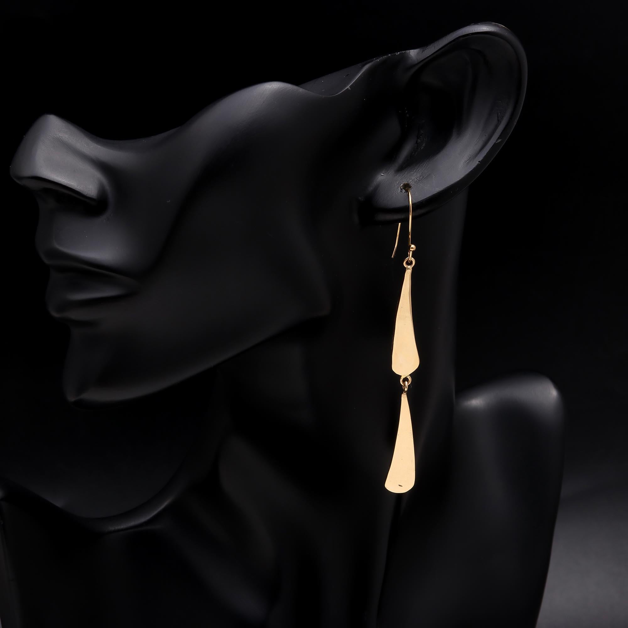 The Fluid Gold: Articulated Linear Drop Earrings
