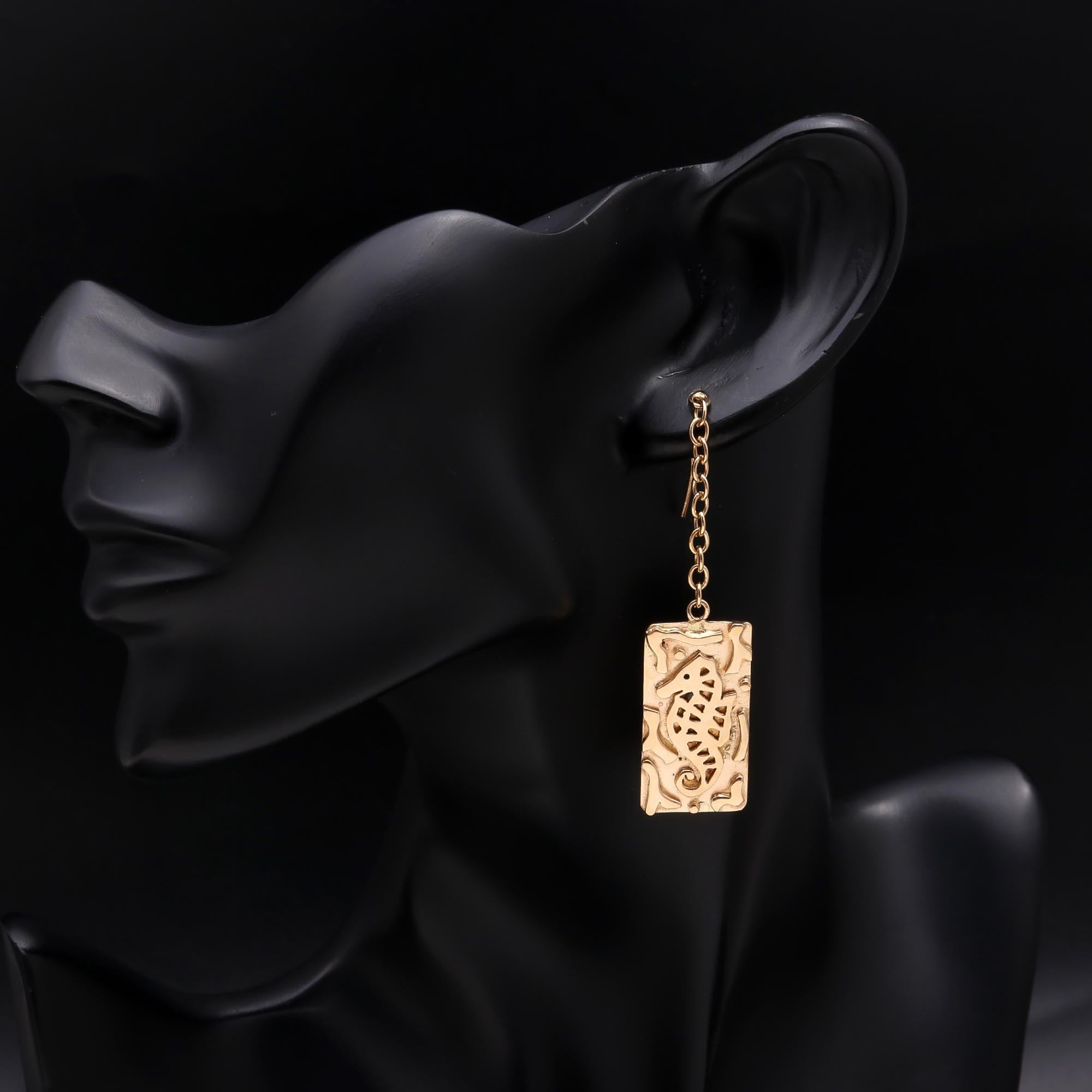 The Golden Seahorse: Intricate Cutout Drop Earrings