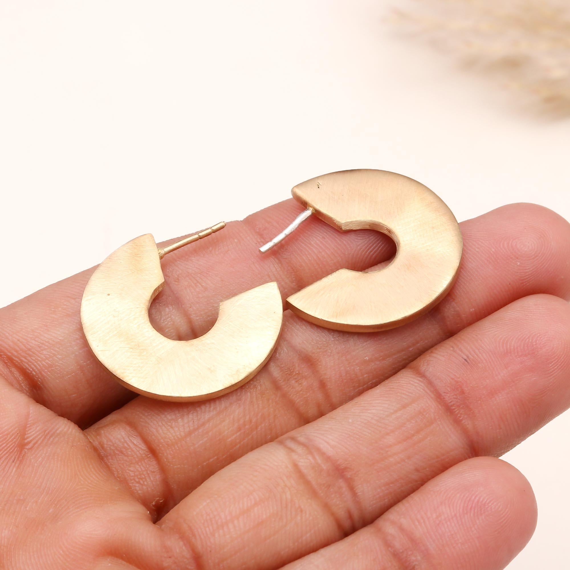 The Modern Arc: Brushed Flat Hoop Studs
