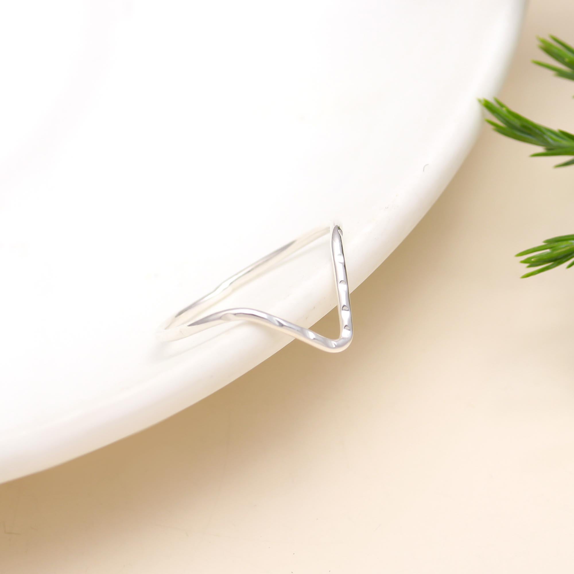 The Silver Wish: Hammered Chevron Stacking Ring