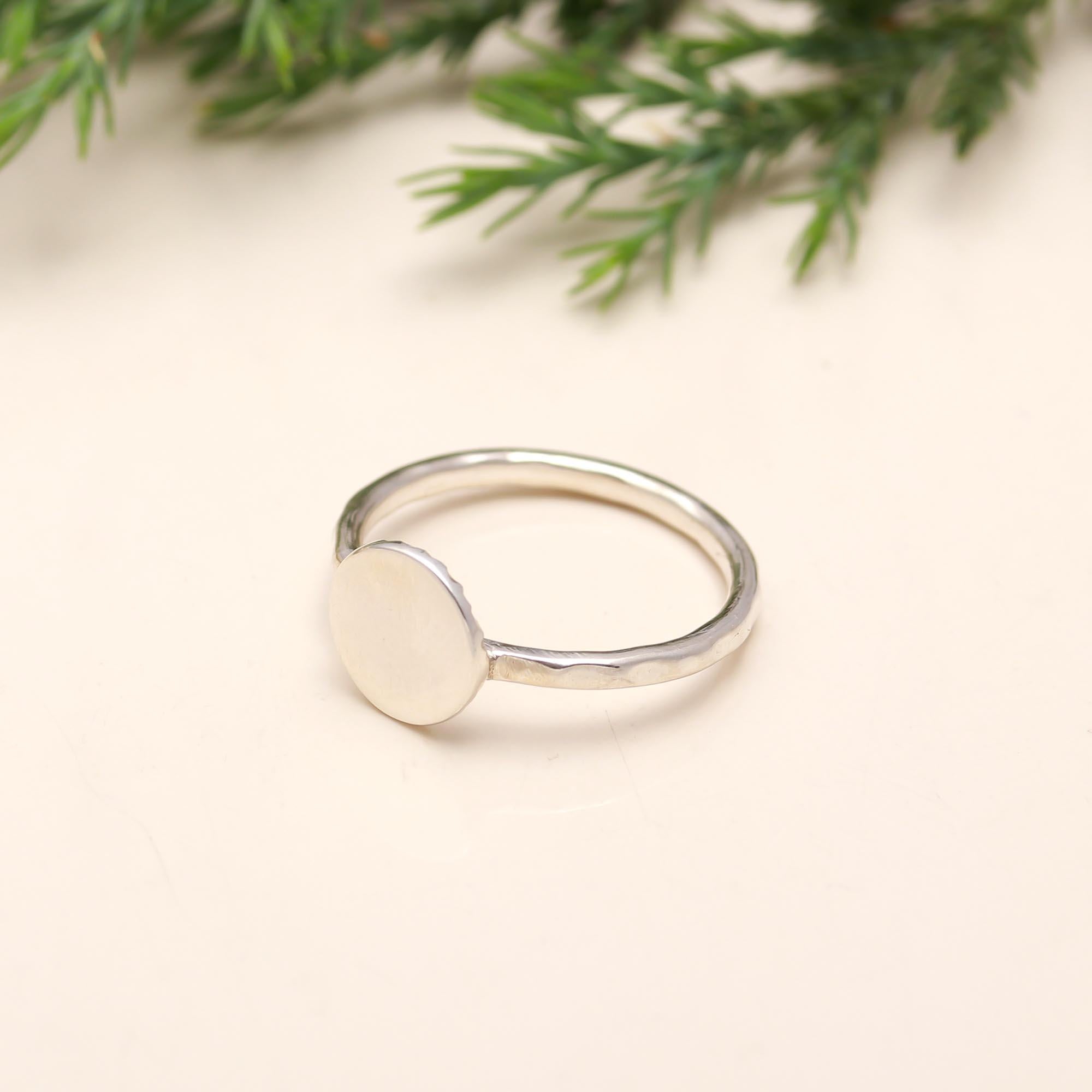 925 Silver Round Hammered Ring