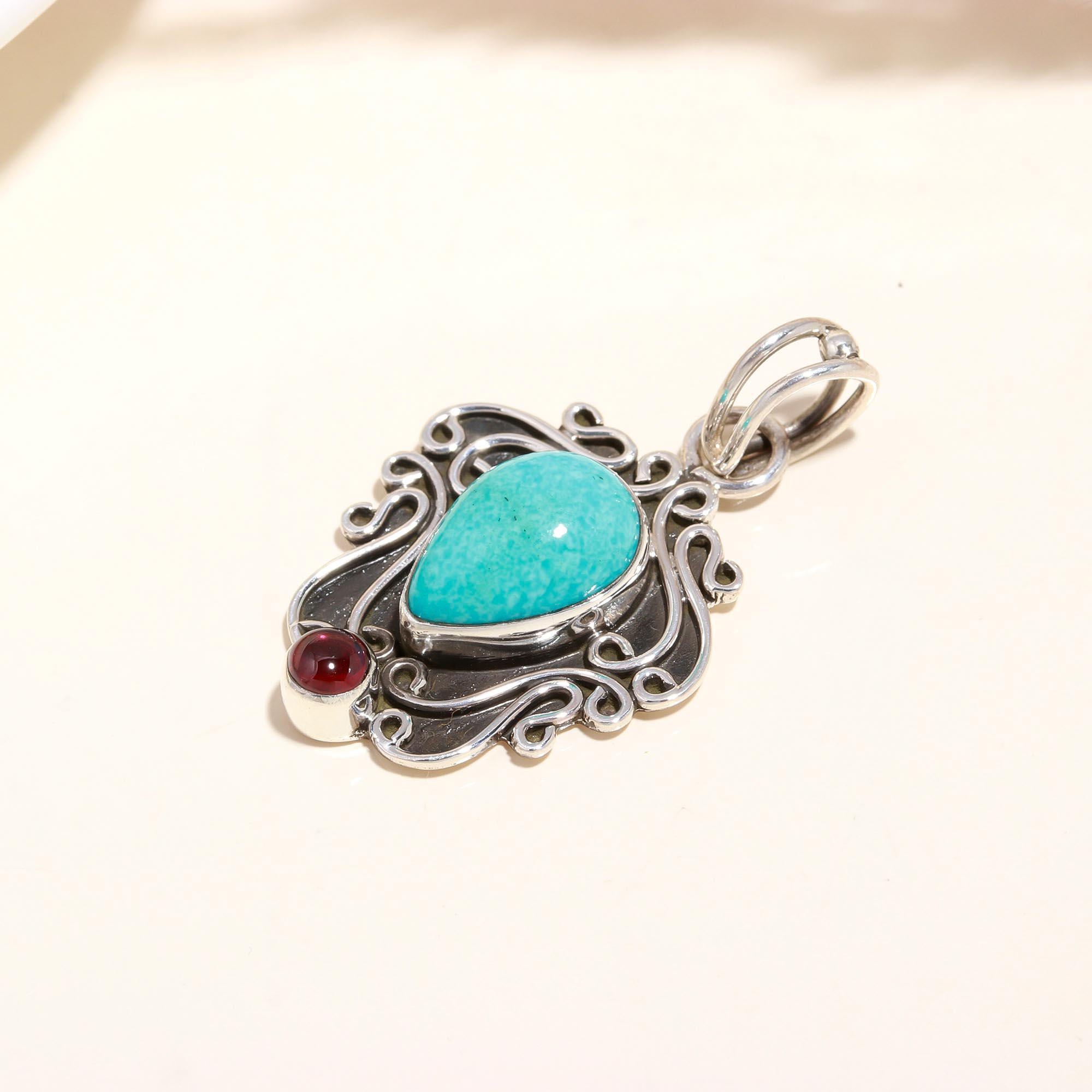 925 Sterling Silver Vintage Turquoise & Garnet Boho Filigree Pendant