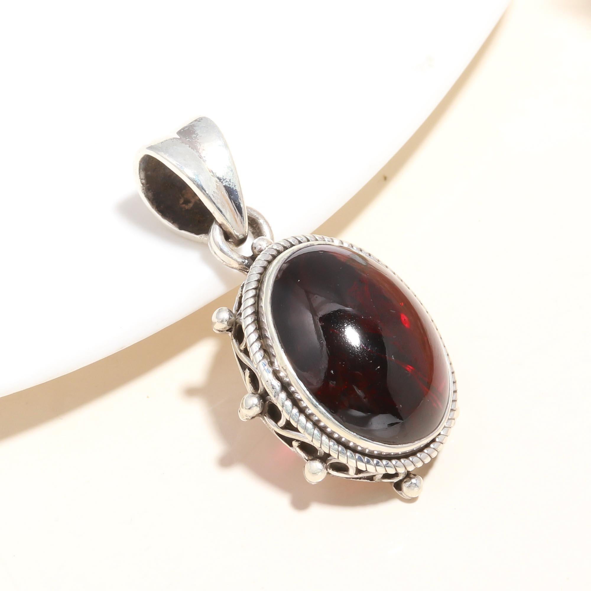 925 Sterling Silver Red Garnet Gemstone Pendant