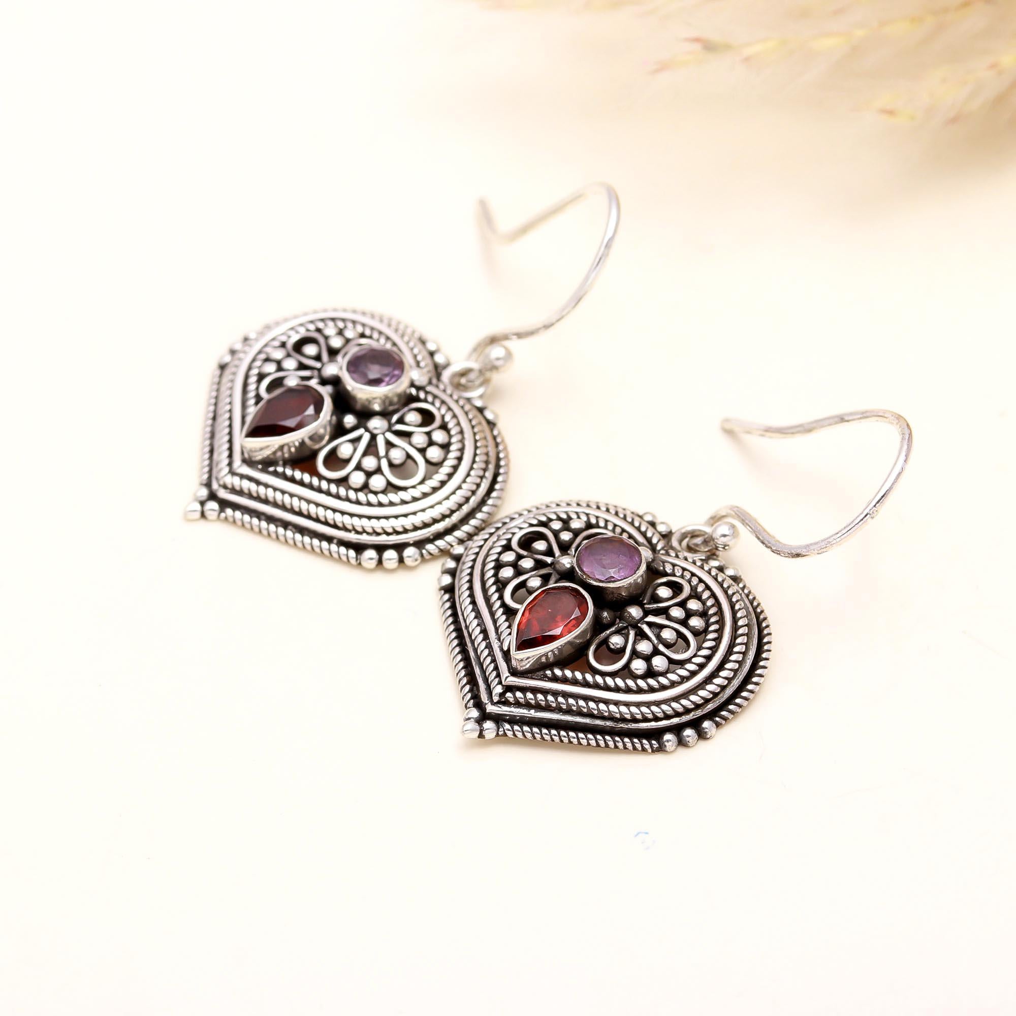 925 Sterling Silver Garnet & Amethyst Vintage Heart Dangle Earrings