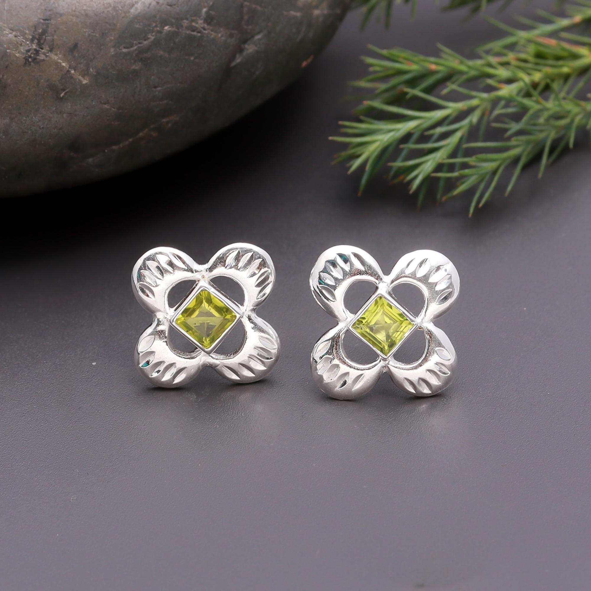 925 Silver Peridot Floral Stud Earrings