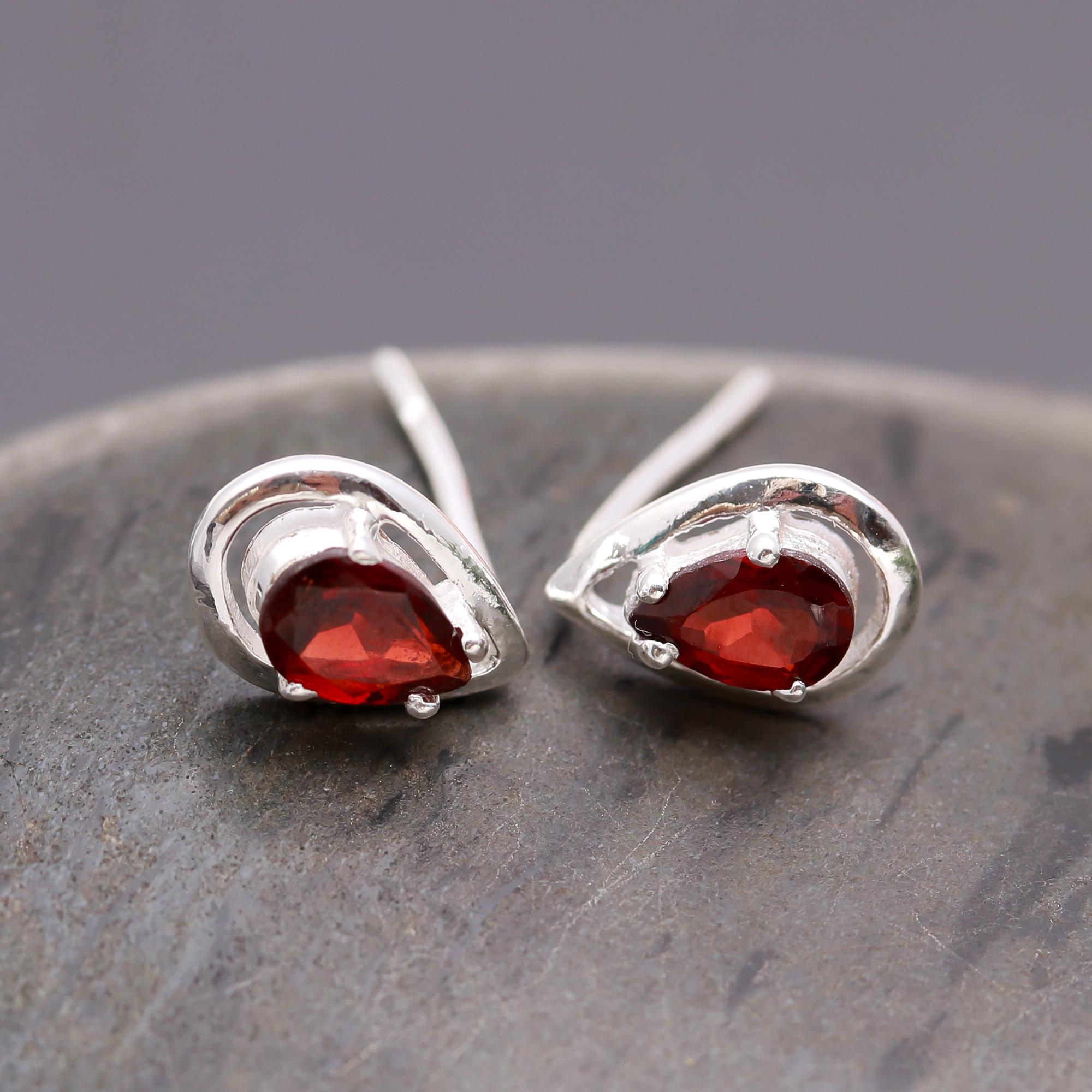 925 Silver Pear Garnet Stud Earrings