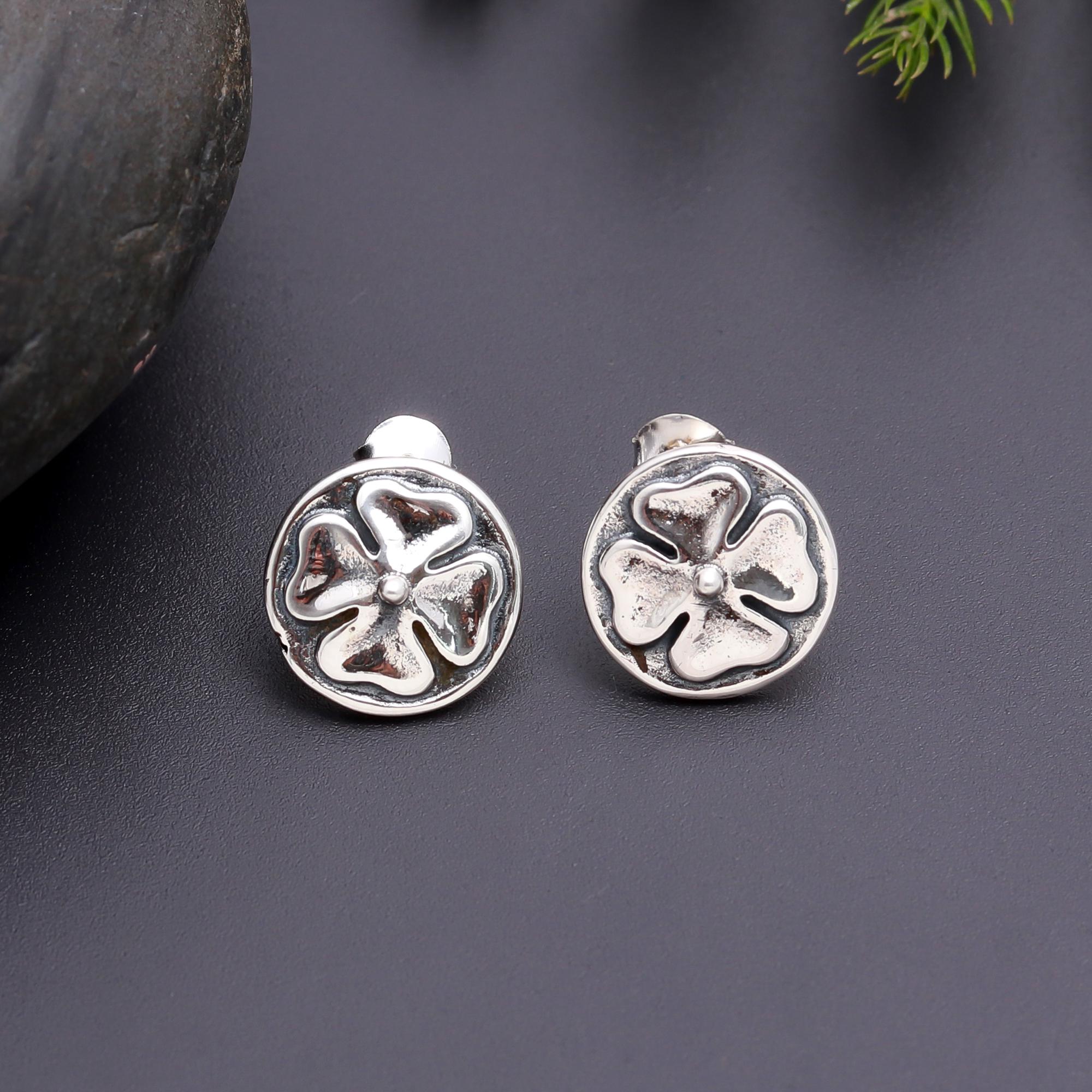 925 Silver Round Flower Stud Earrings
