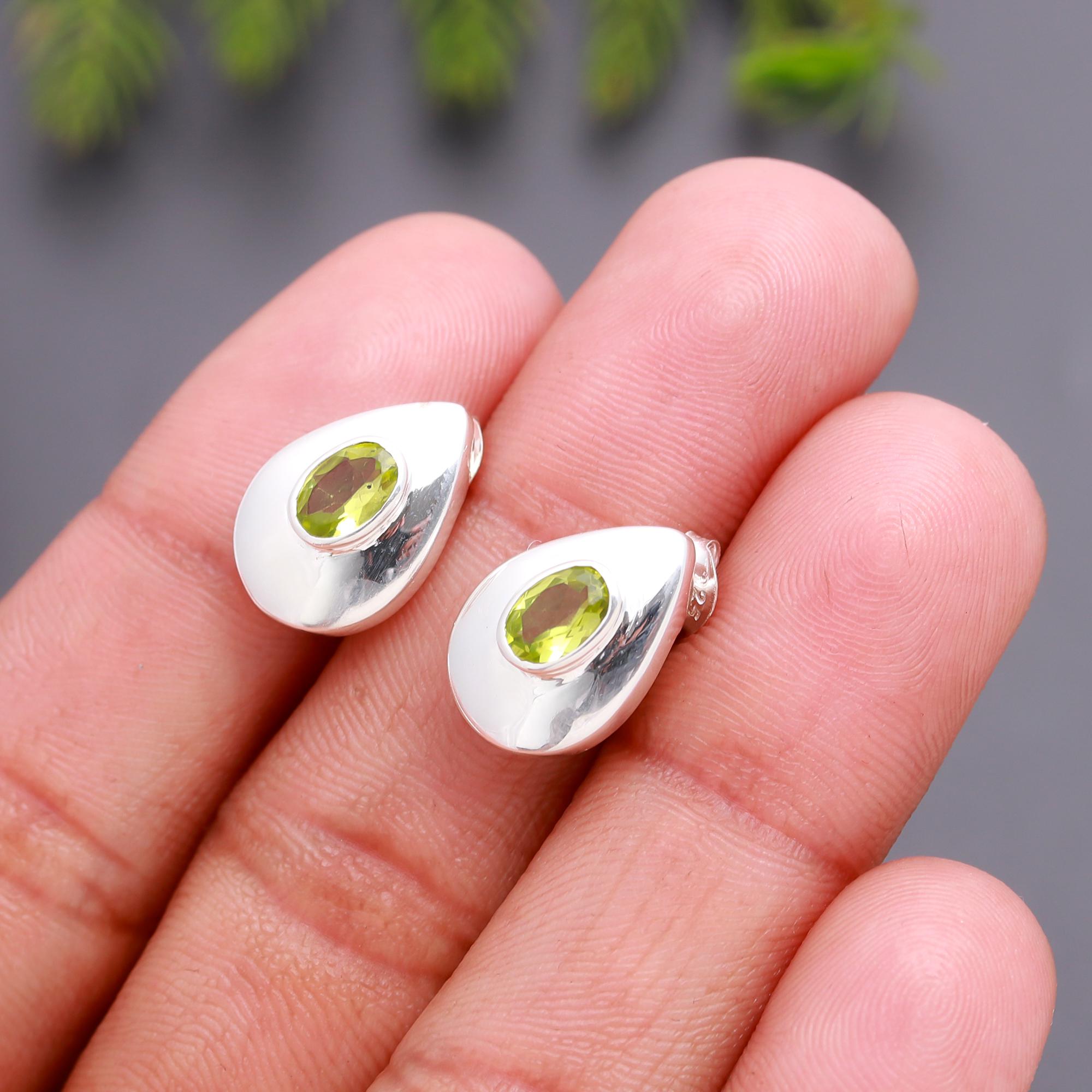 925 Silver Peridot Stud Earrings