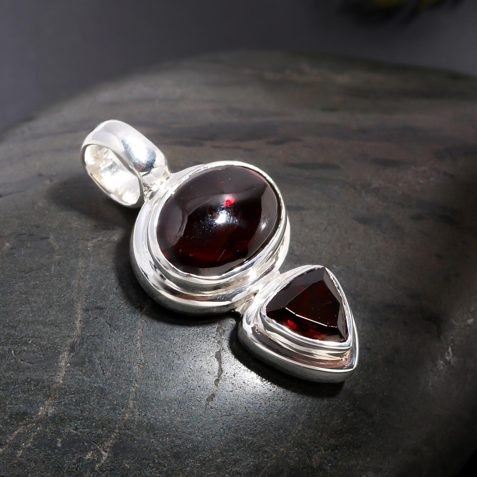 925 Silver Garnet Pendant