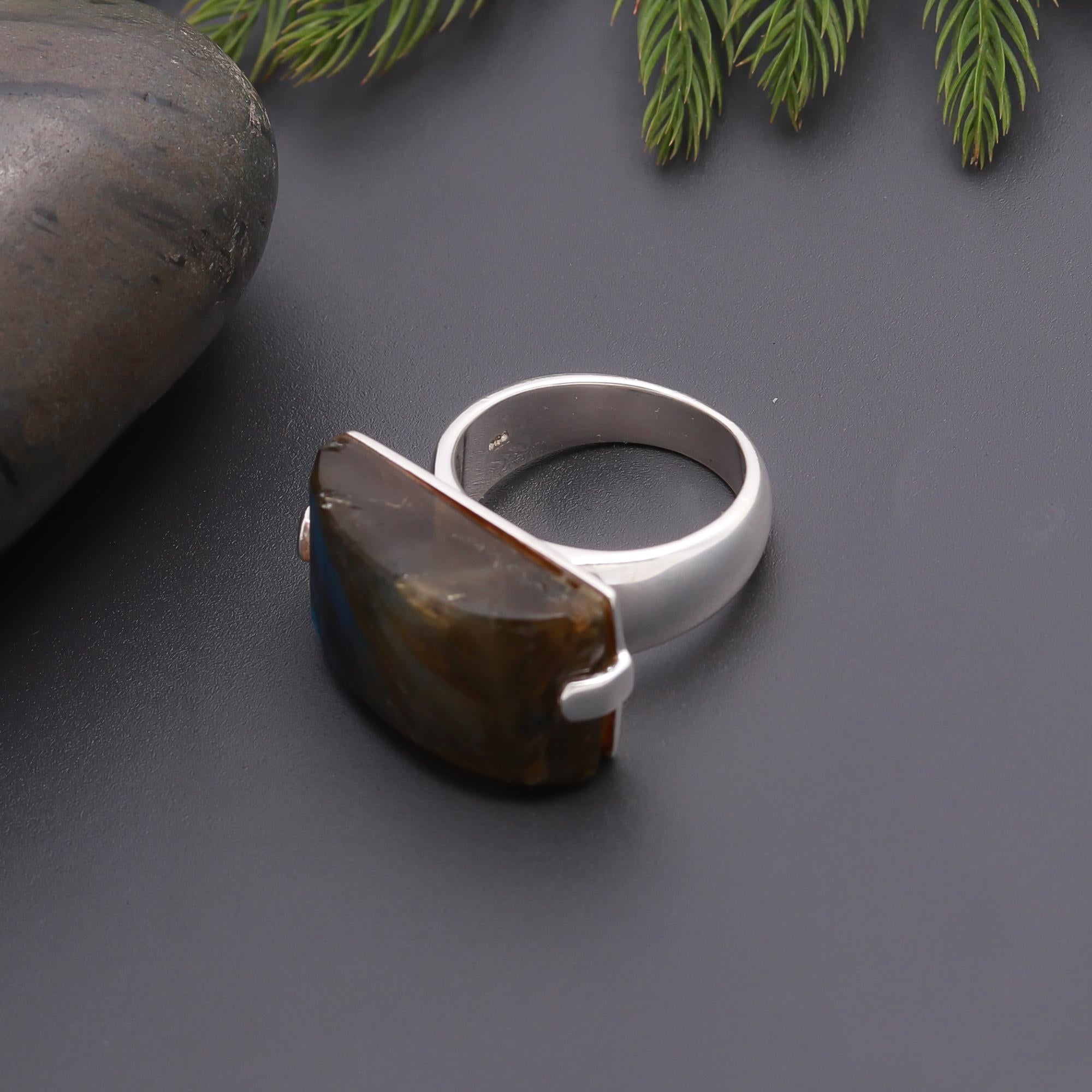 925 Silver Labradorite Ring