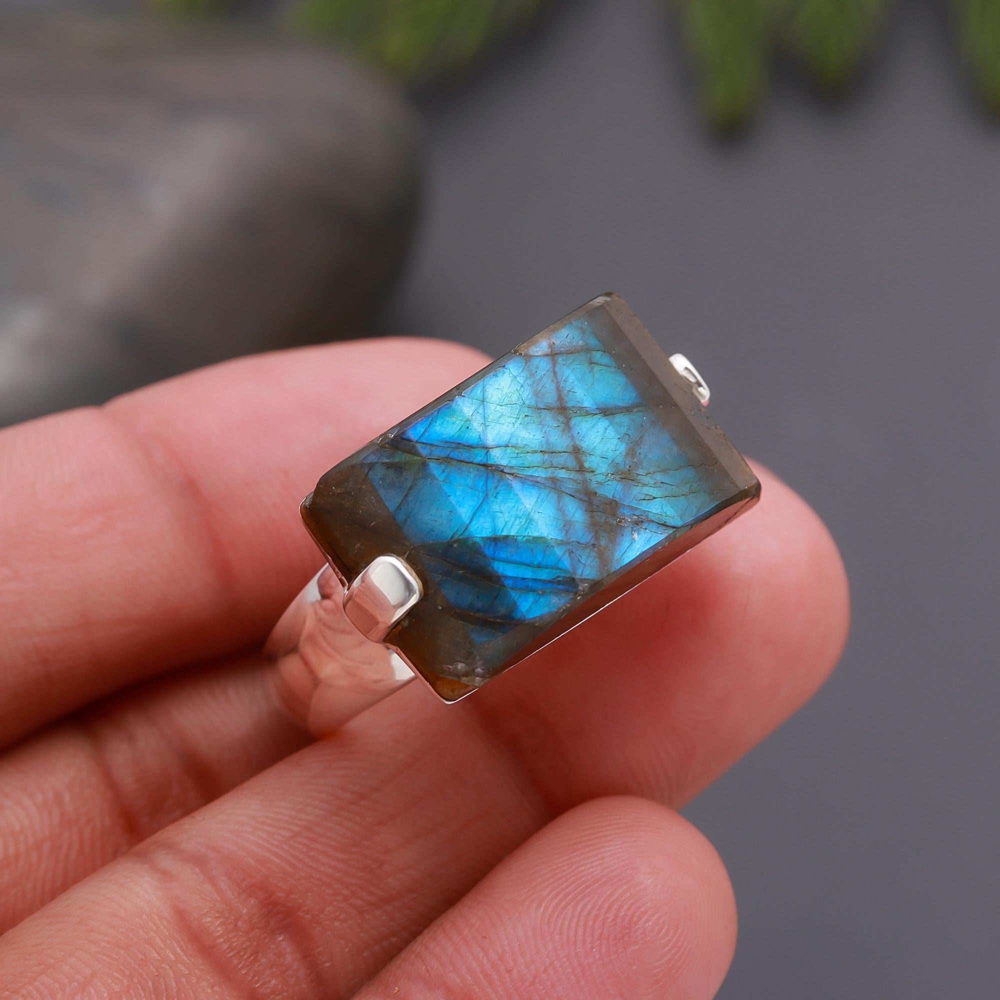 925 Silver Labradorite Ring