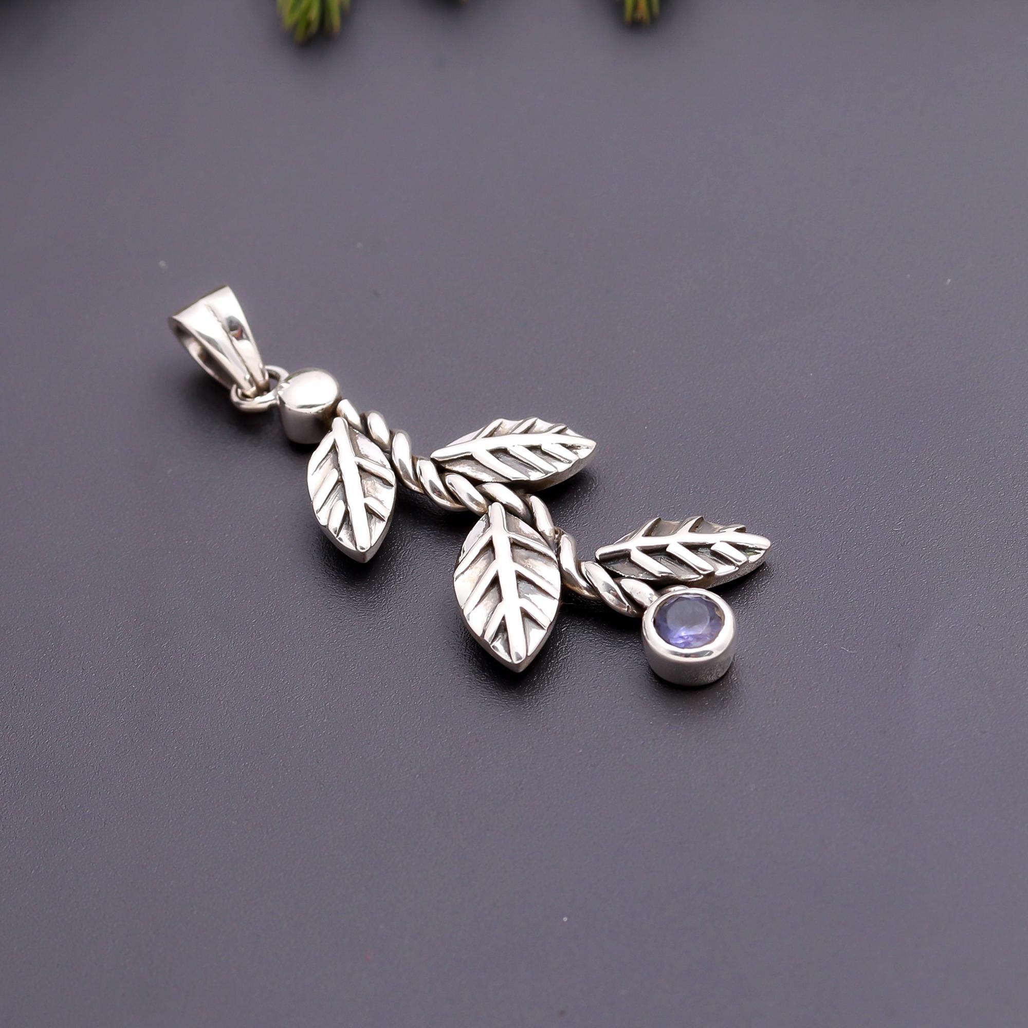 925 Silver Leaf Vine Pendant