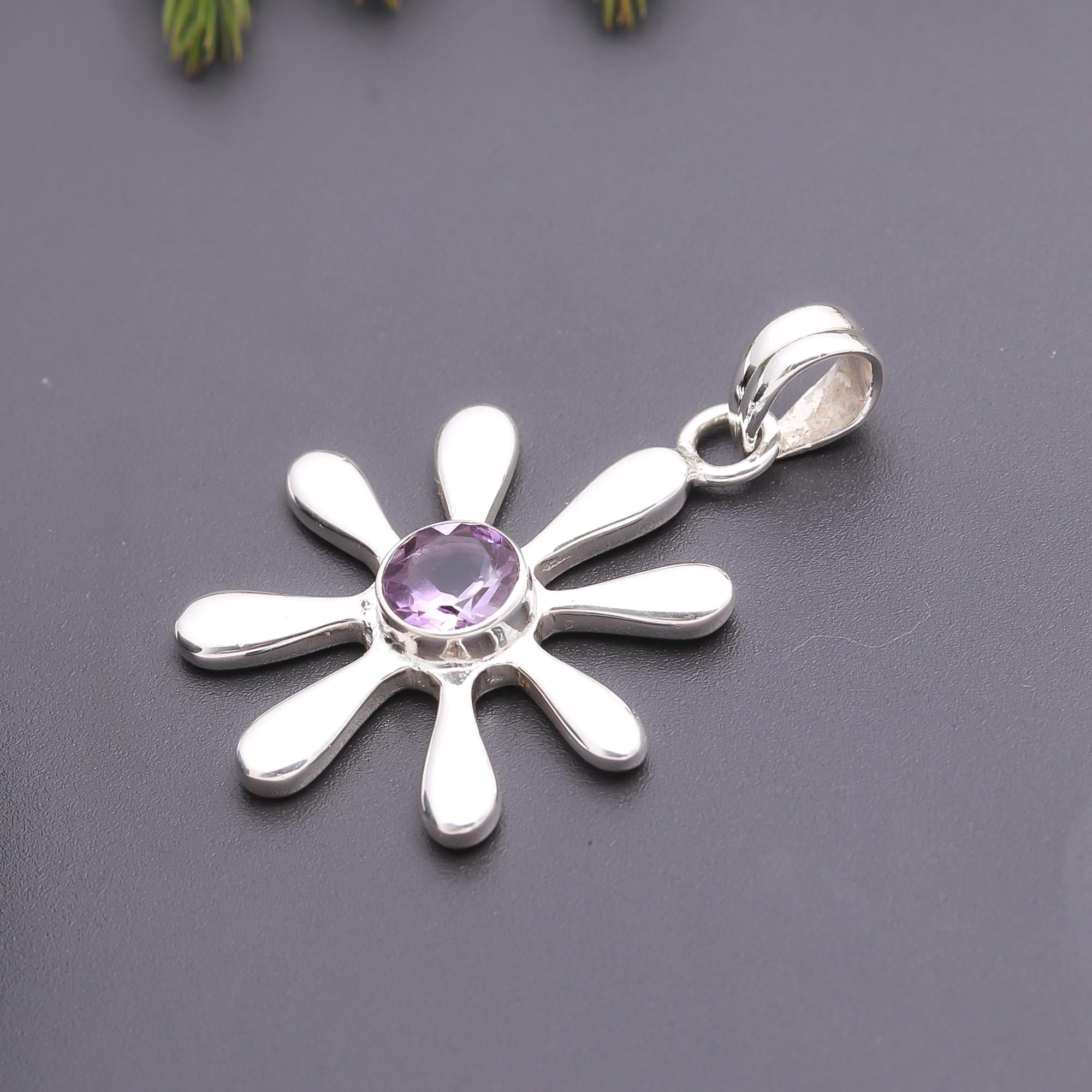 925 Silver Amethyst Flower Pendant