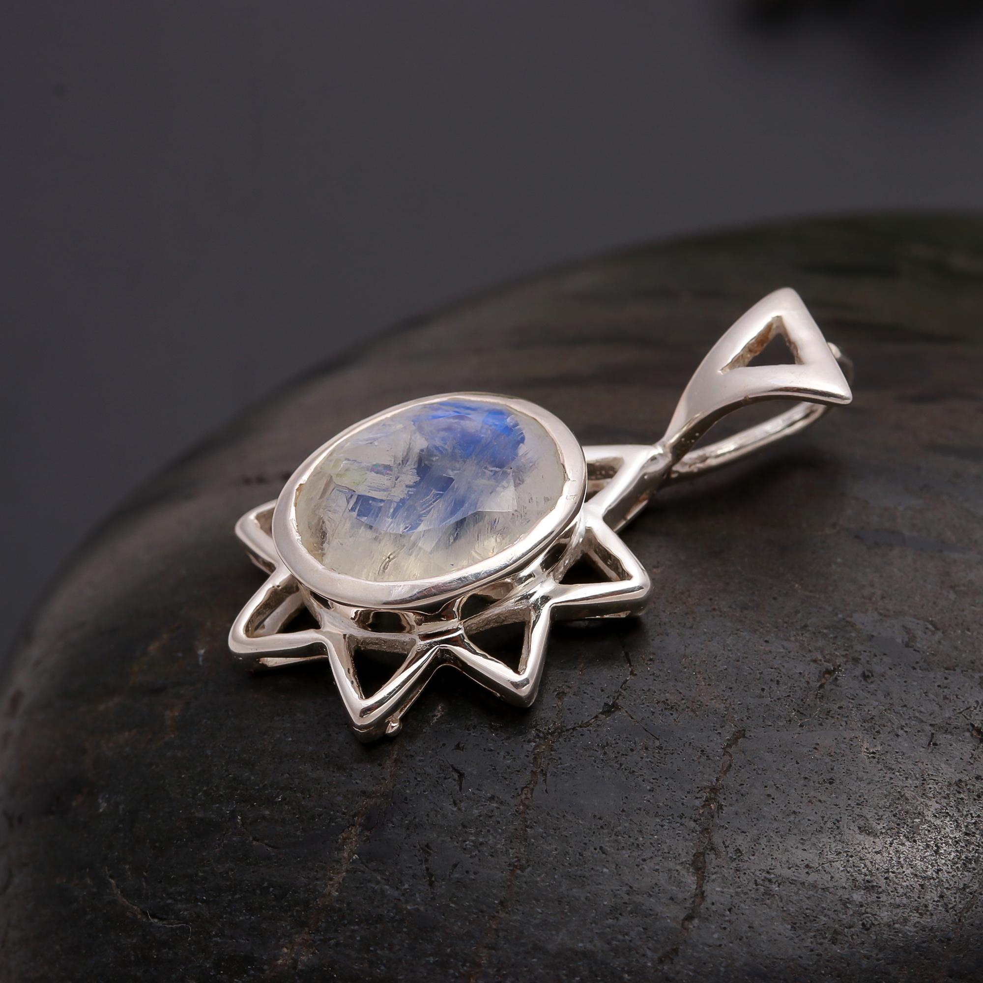 925 Silver Moonstone Pendant