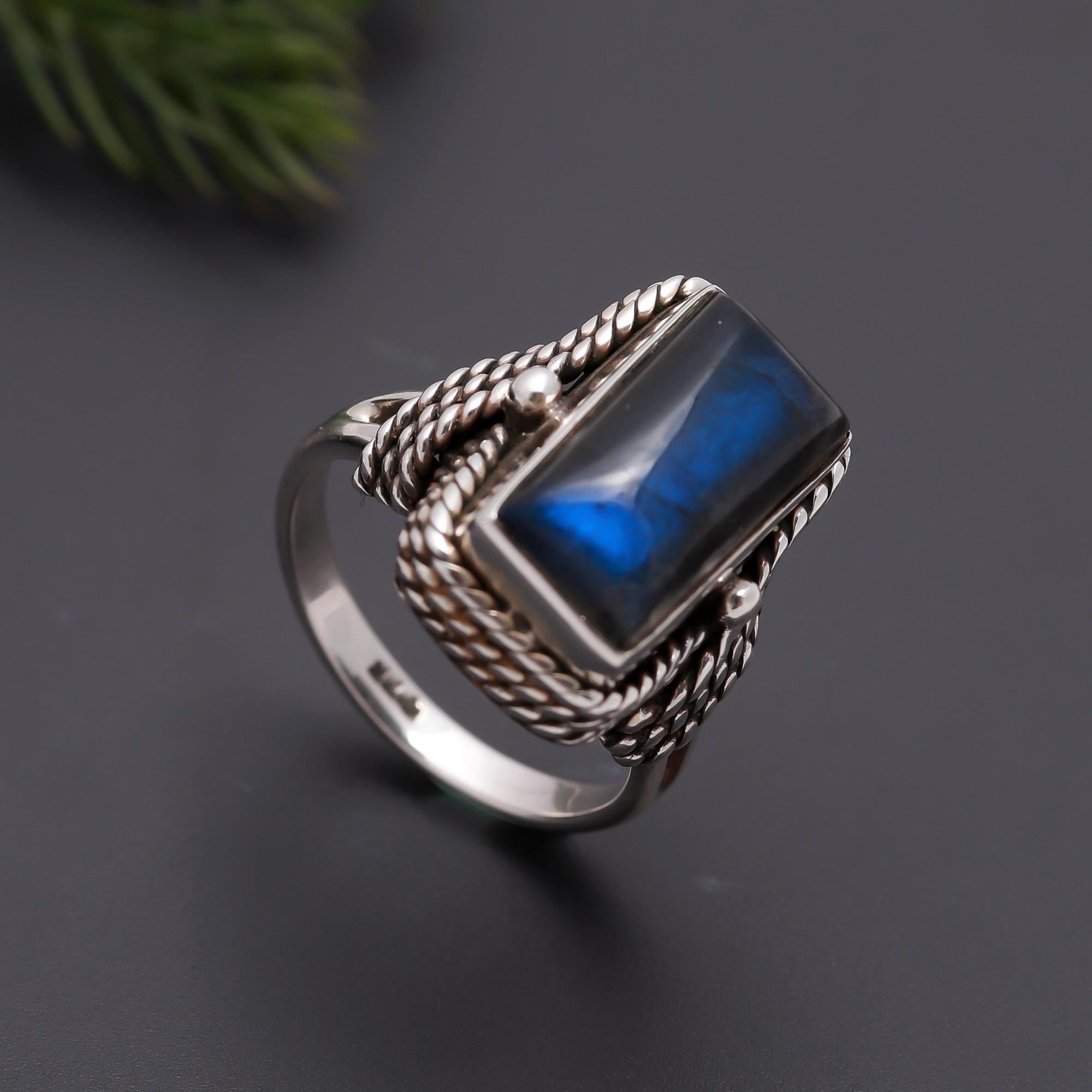 925 Silver Labradorite Ring