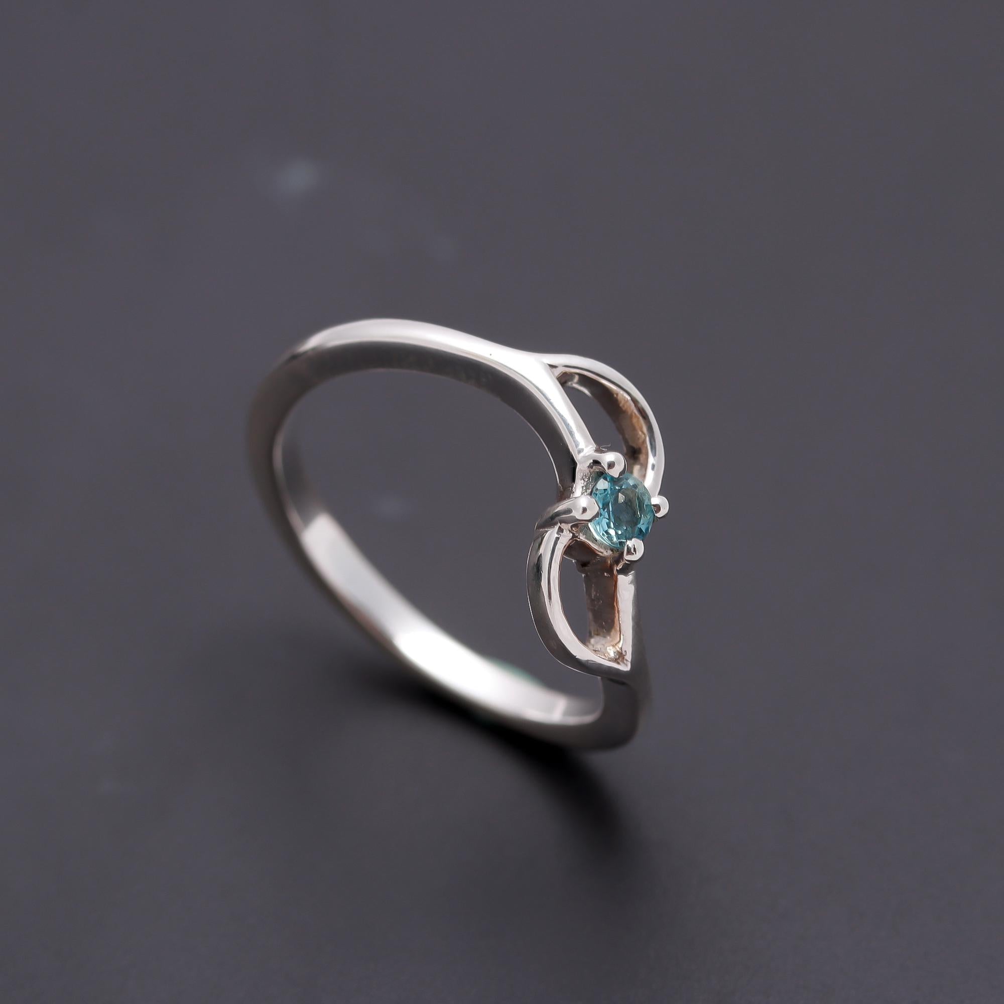 925 Silver Swiss Blue Topaz Ring