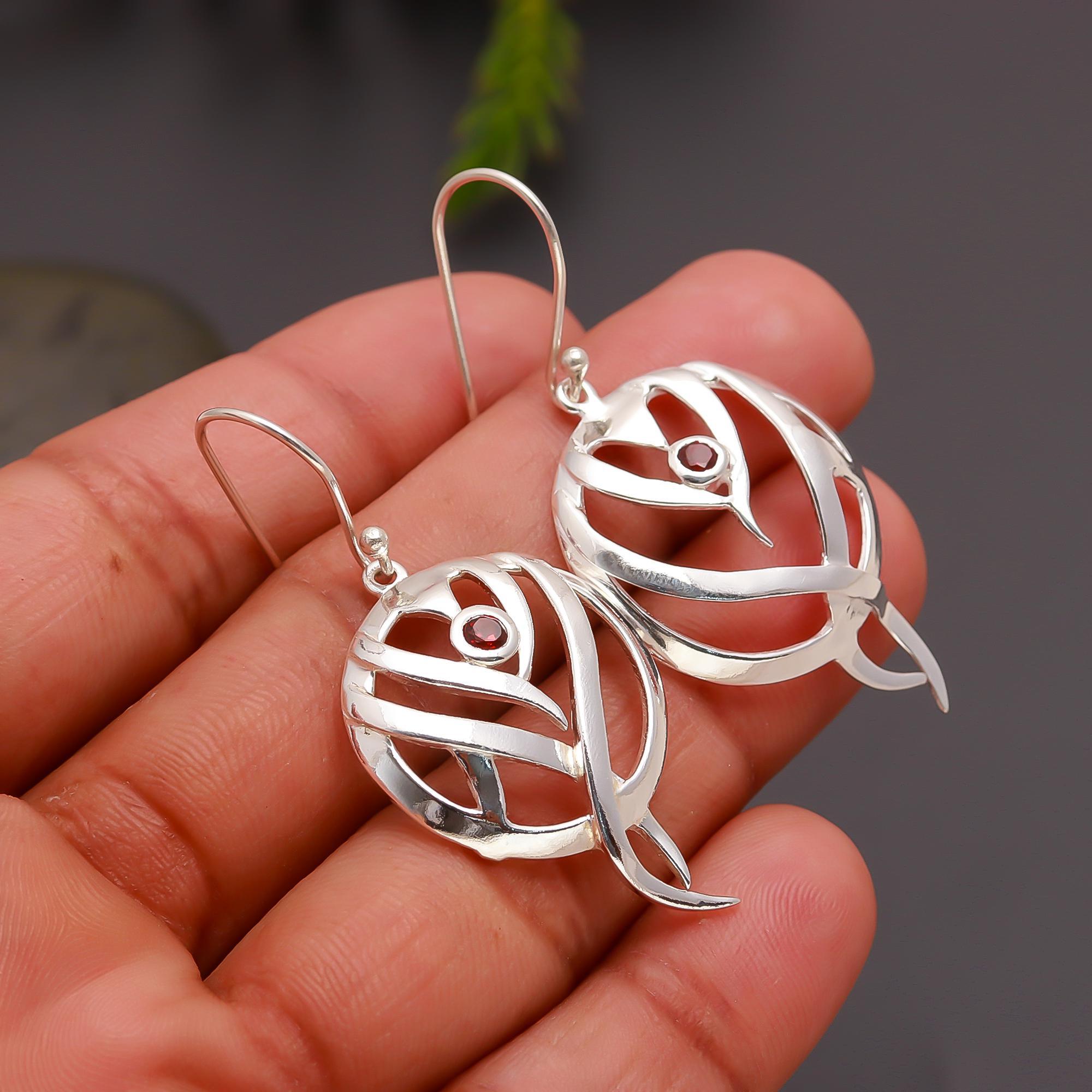 925 Silver Modern Leaf Vine Earrings with Garnet Accent