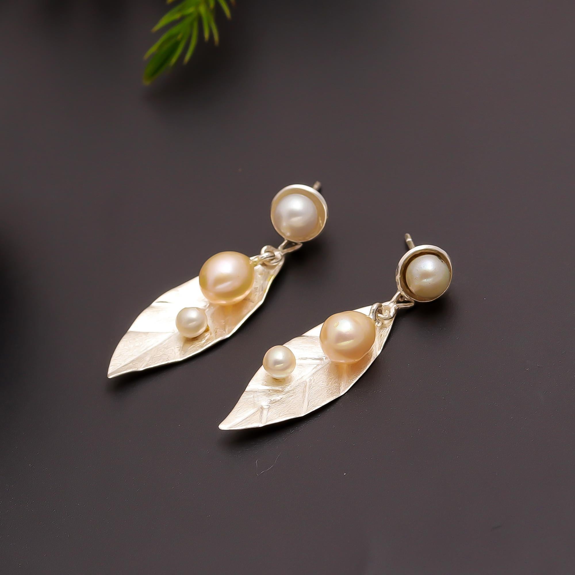 925 Silver Leaf Freshwater Pearl Earrings