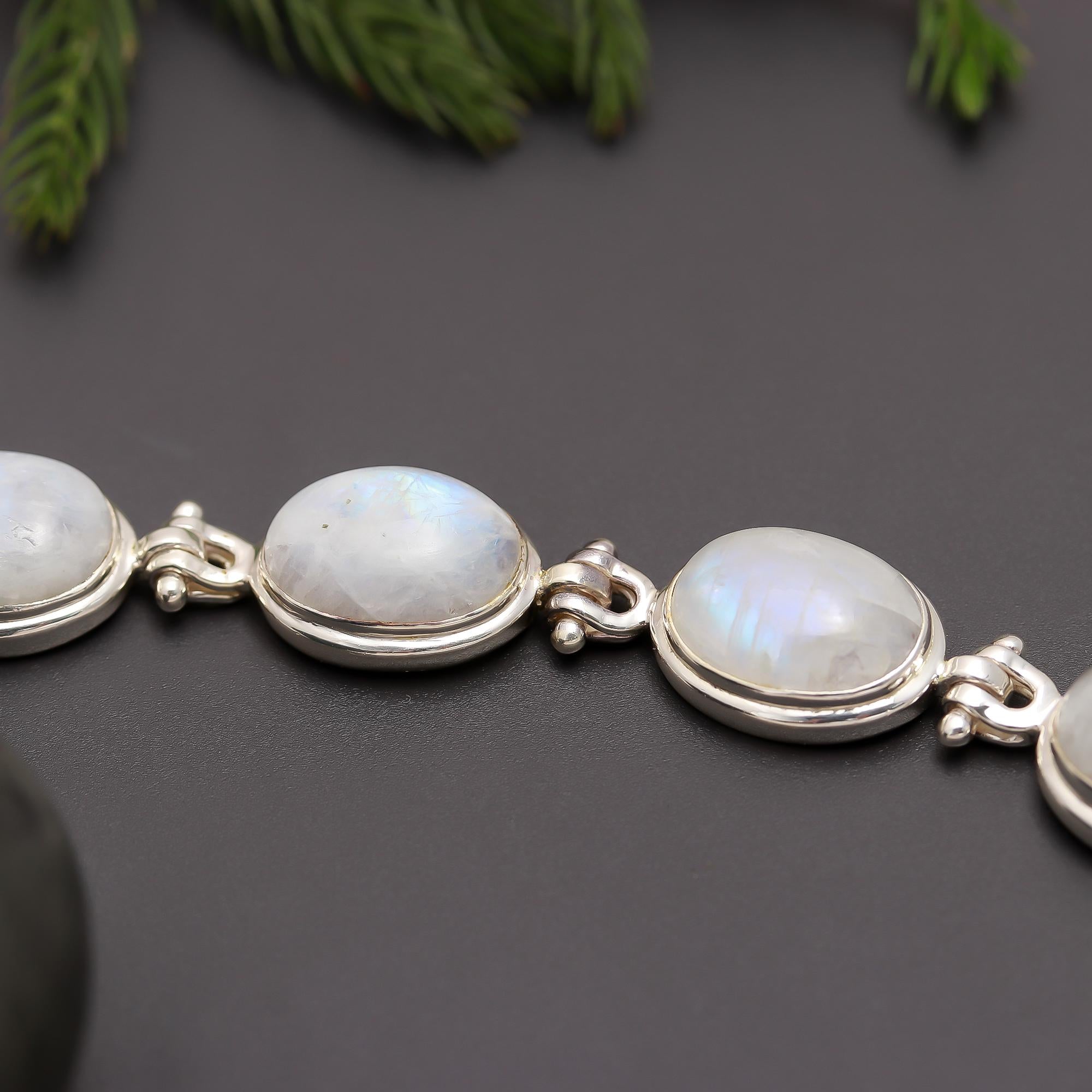 925 Silver Oval Moonstone Link Bracelet