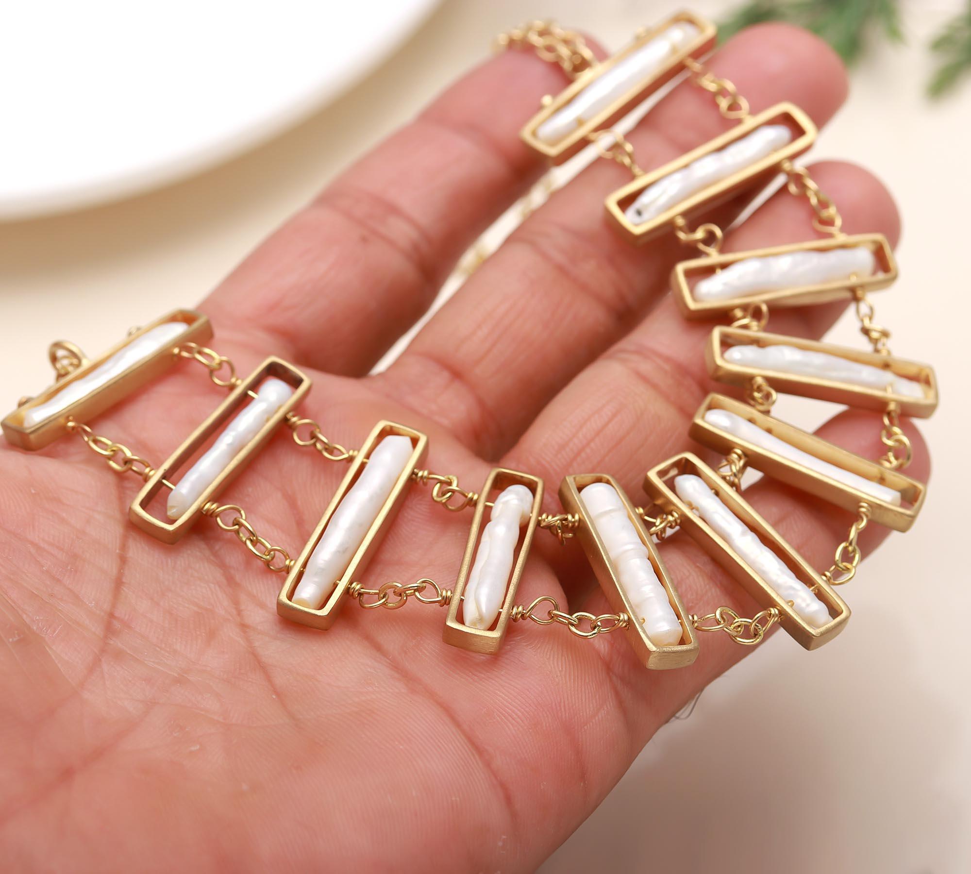 The Luminous Collar: Biwa Pearl & Gold Geometric Statement Necklace