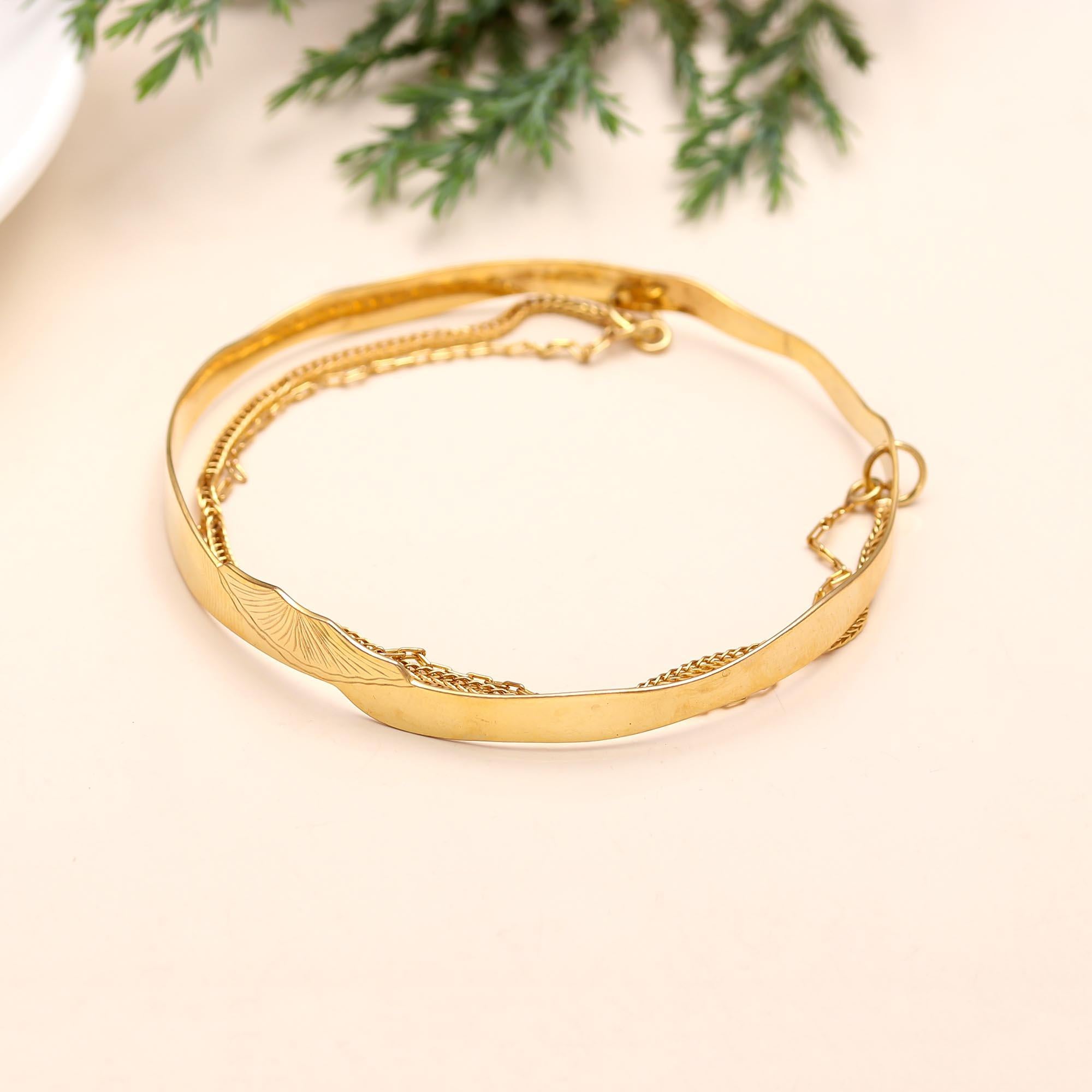 The Gilded Leaf: Etched Gold Vermeil Chain Cuff