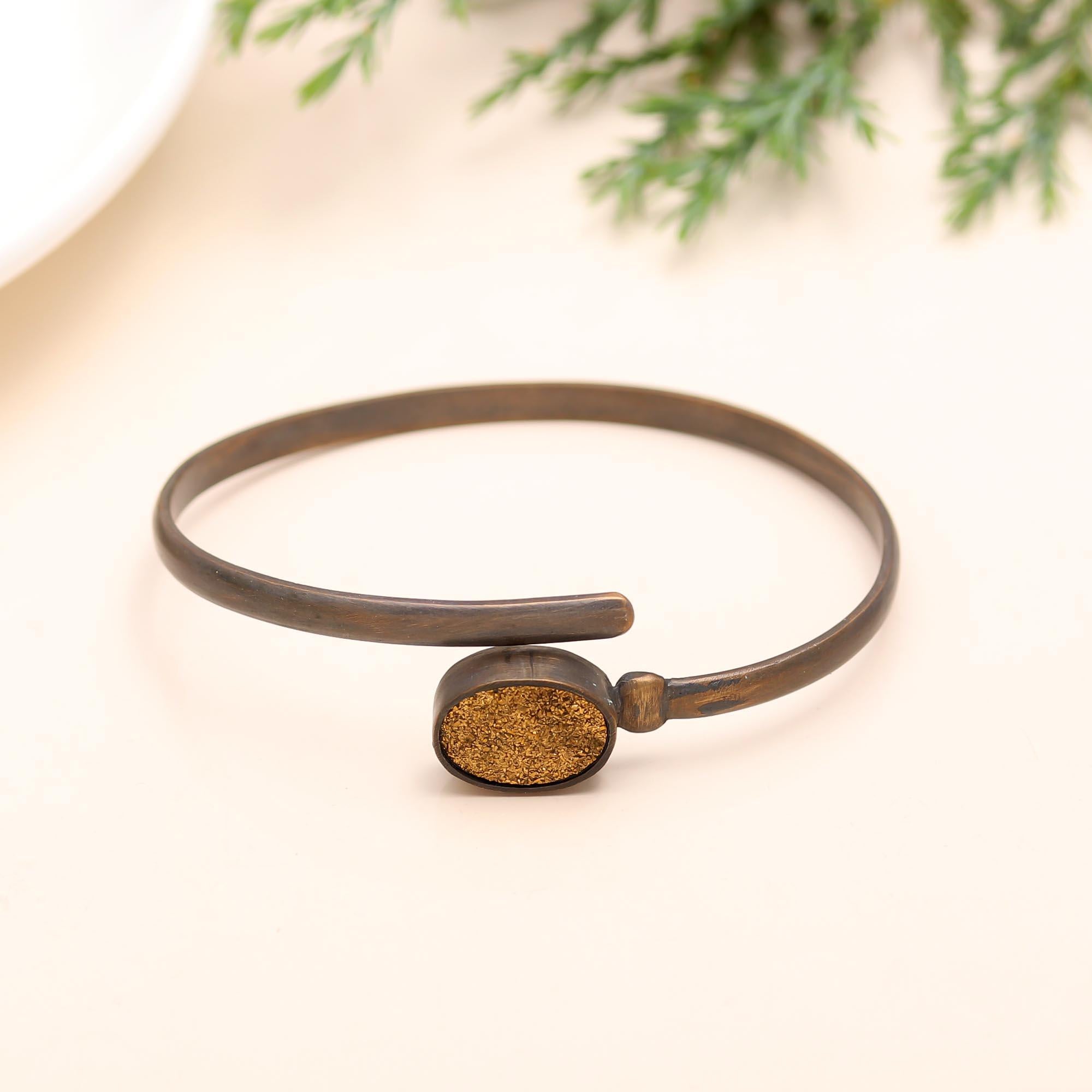 The Stardust Embrace: Gold Druzy Antique Vermeil Bangle