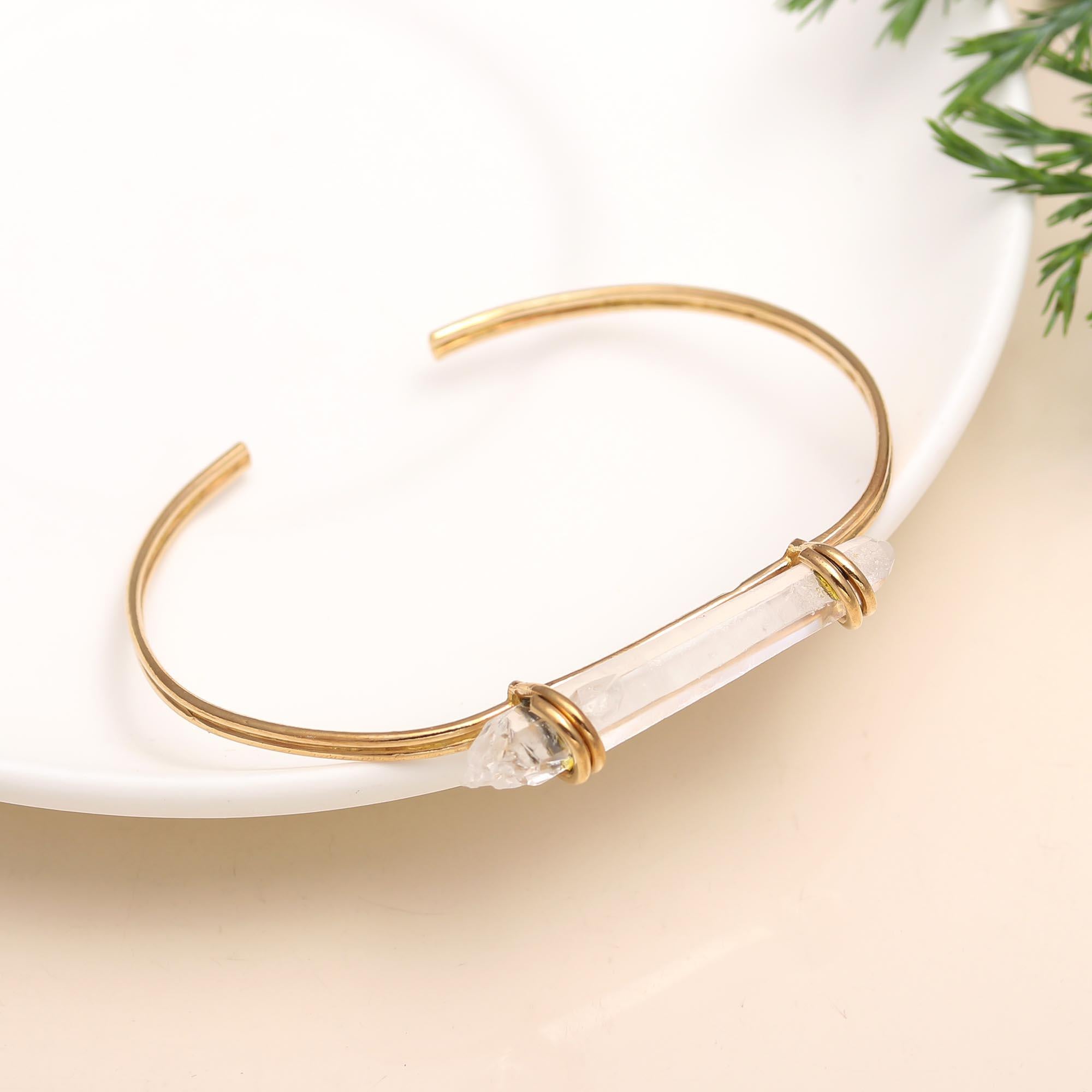 The Ethereal Canvas: White Dendritic Agate Gold Vermeil Bangle