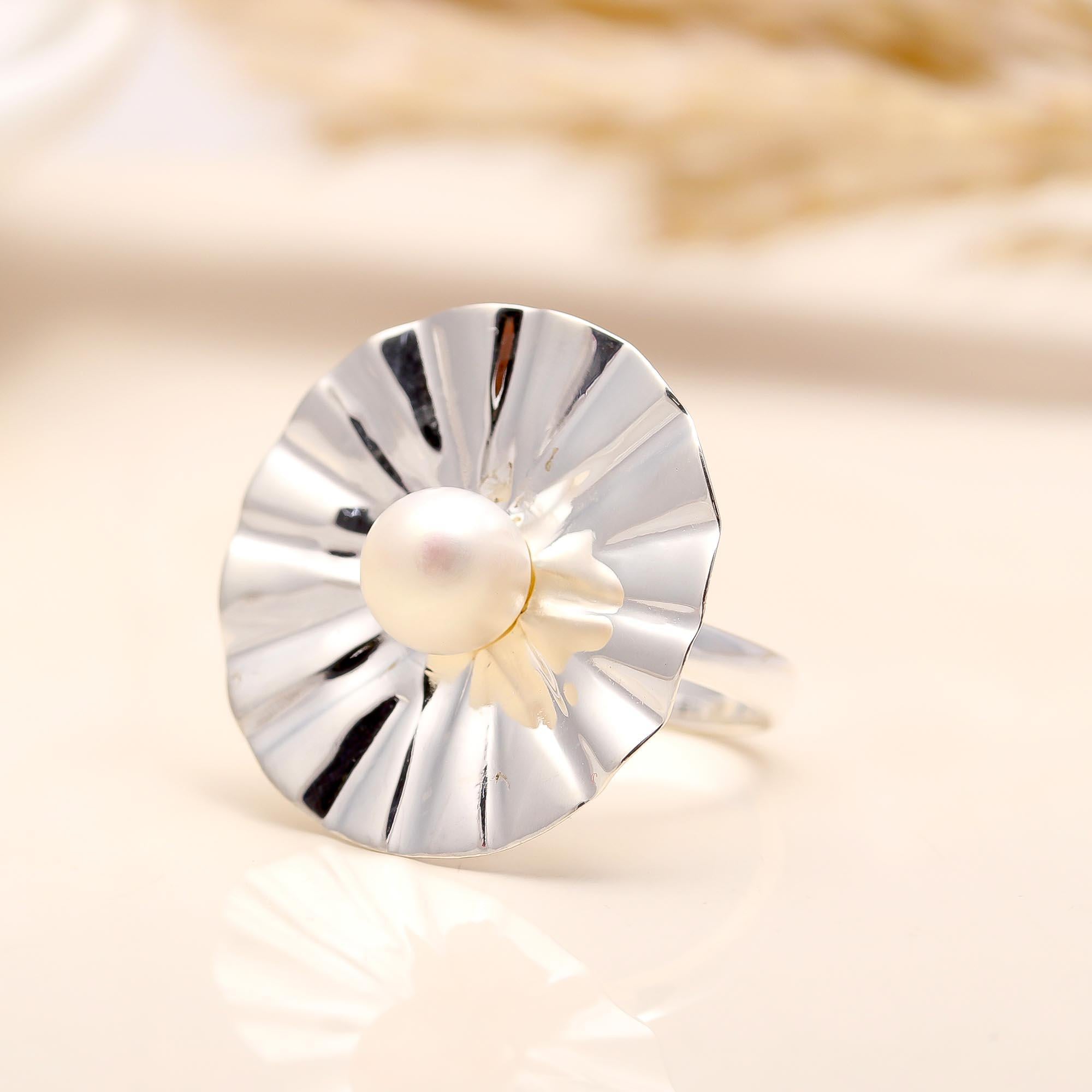 925 Silver Pearl Flower Ring