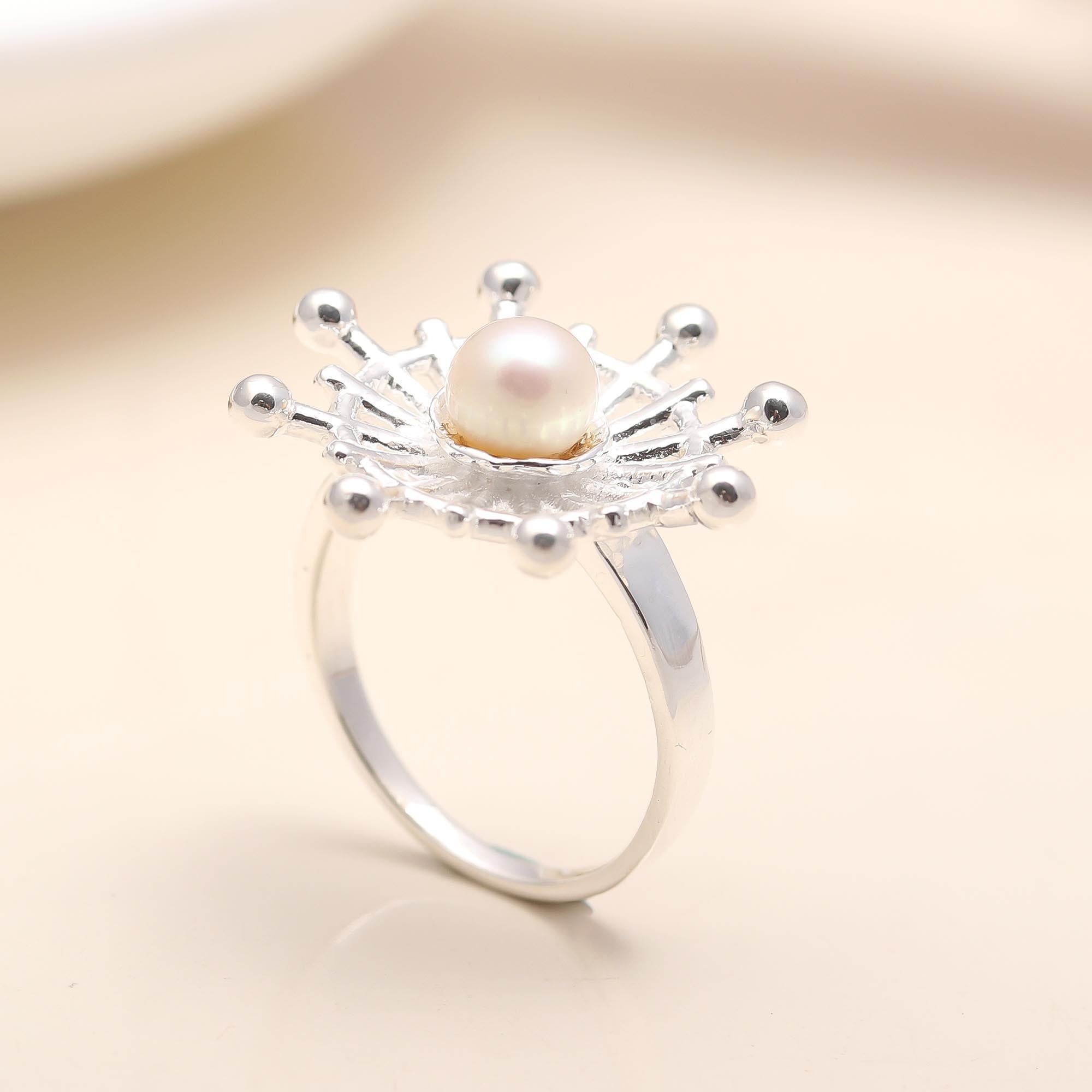 925 Silver Pearl Starburst Ring