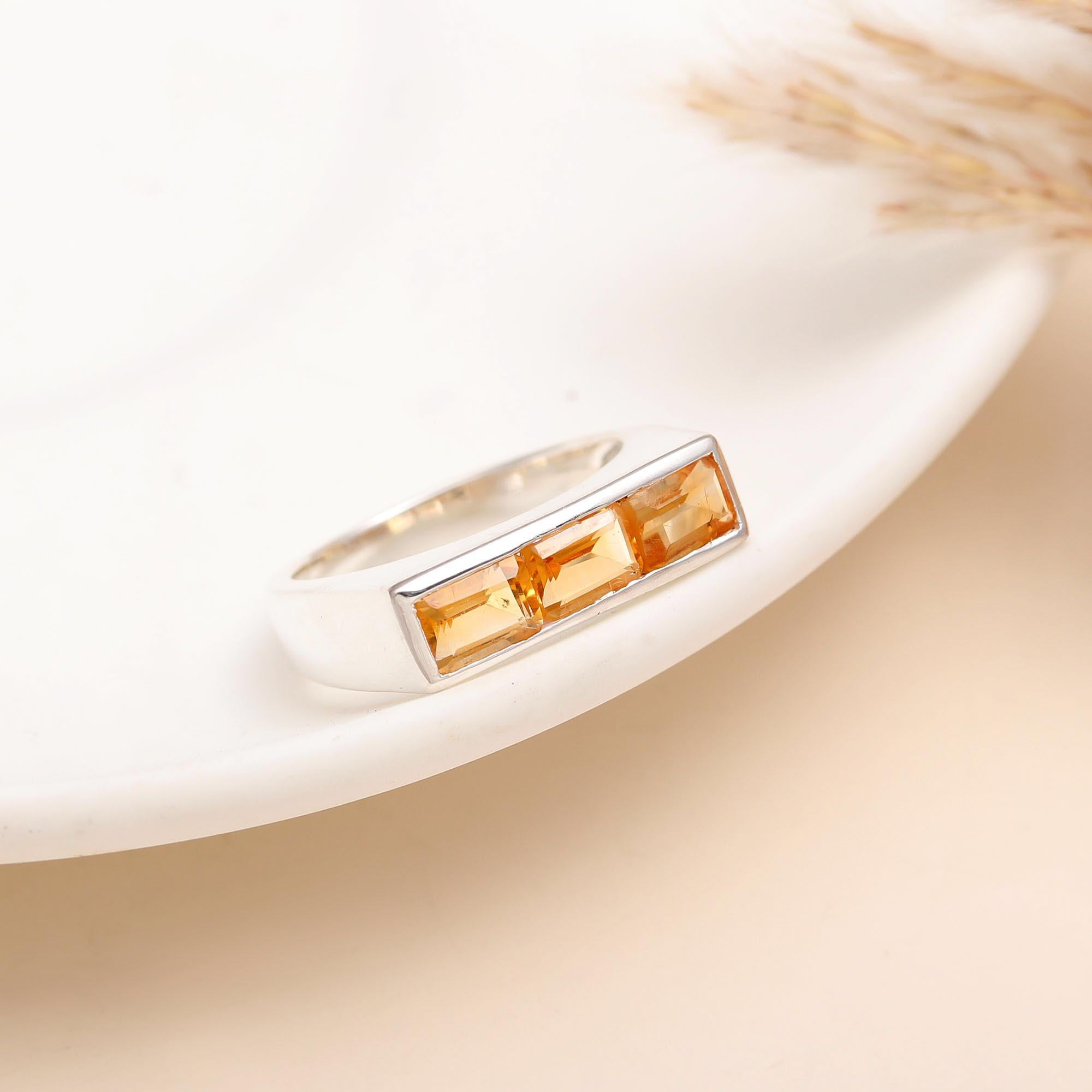 The Golden Horizon: Citrine Bar Ring in Sterling Silver