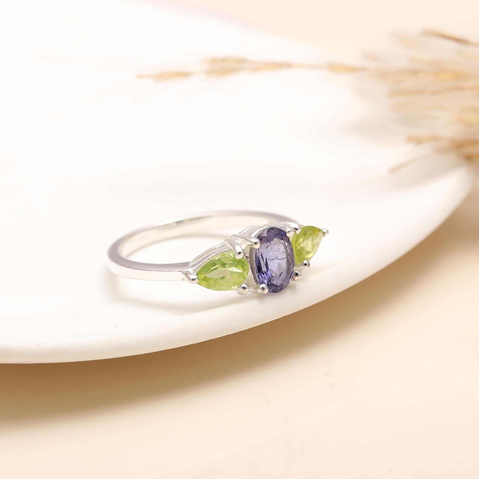 925 Silver Iolite and Peridot Ring