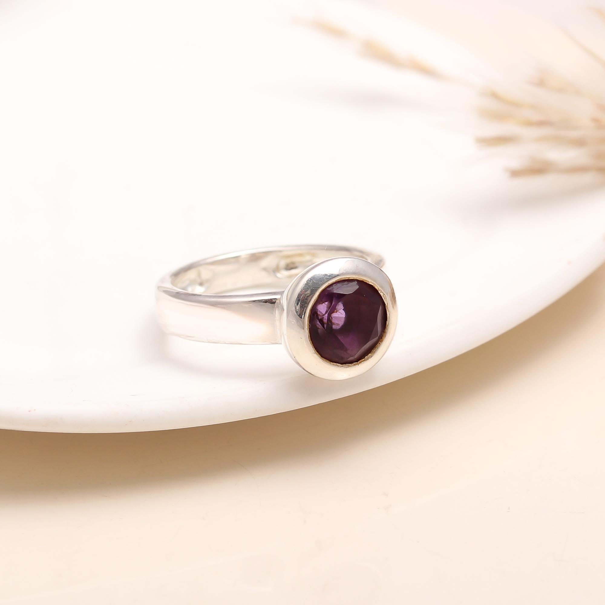 925 Silver Round Rhodolite Garnet Bezel Ring