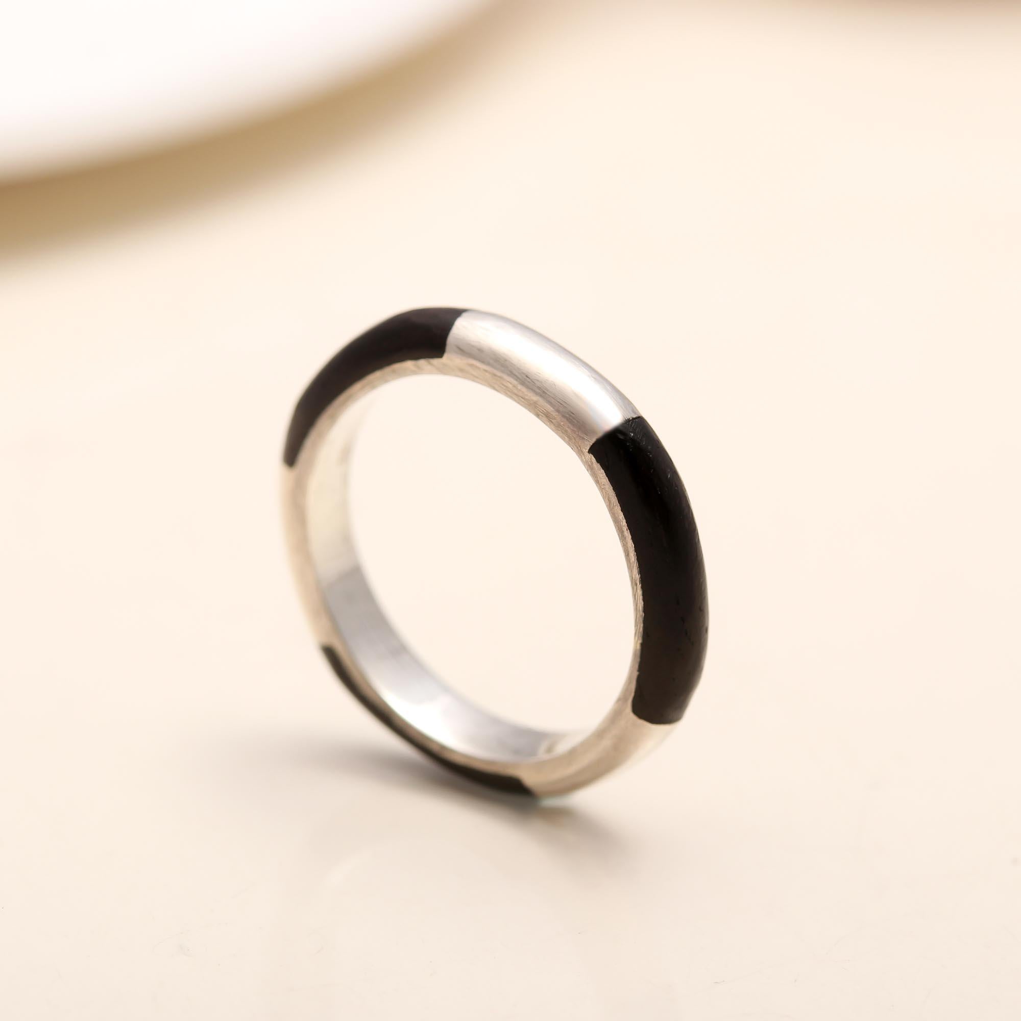 Unisex silver and black band ring modern design