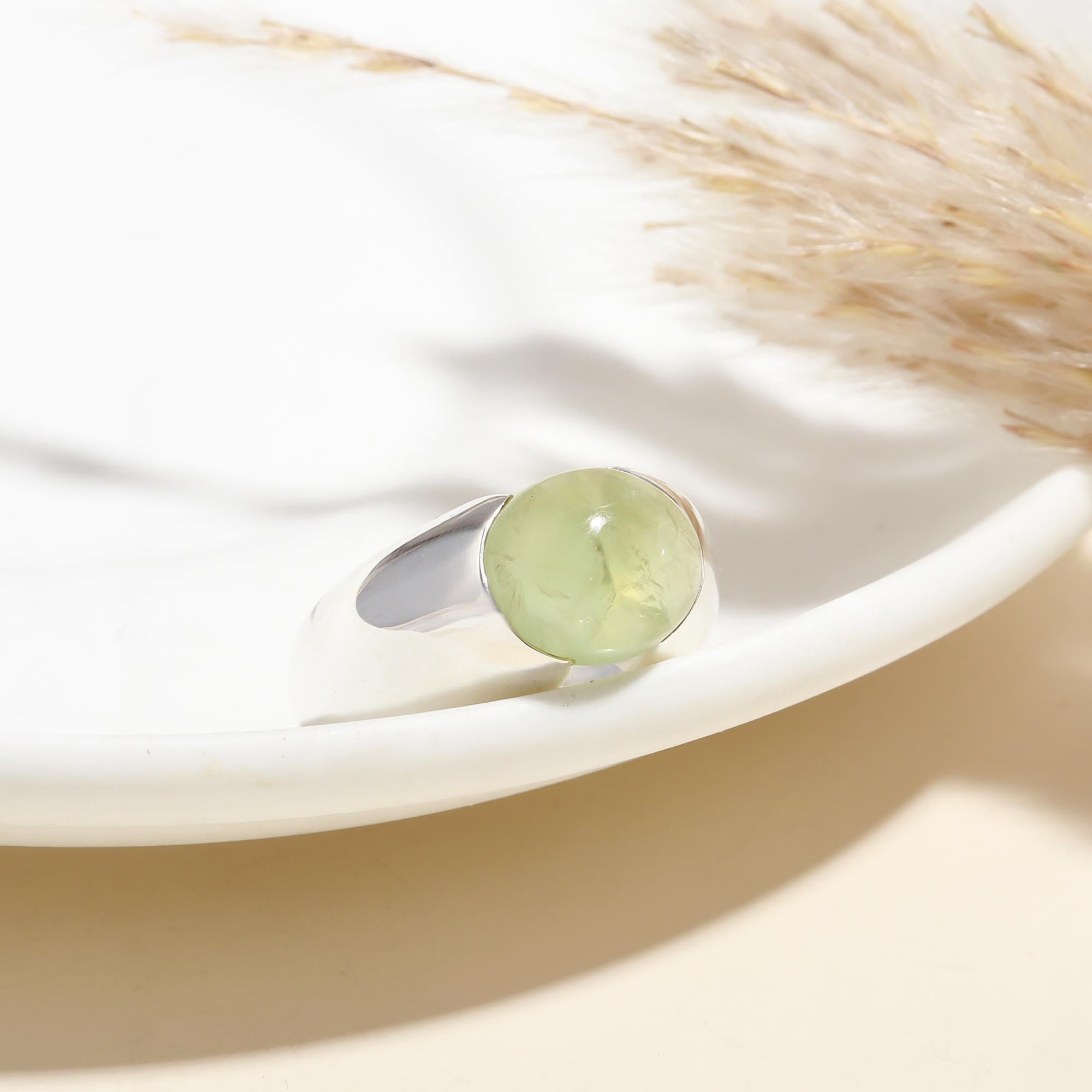 925 Silver Green Prehnite Ring close-up