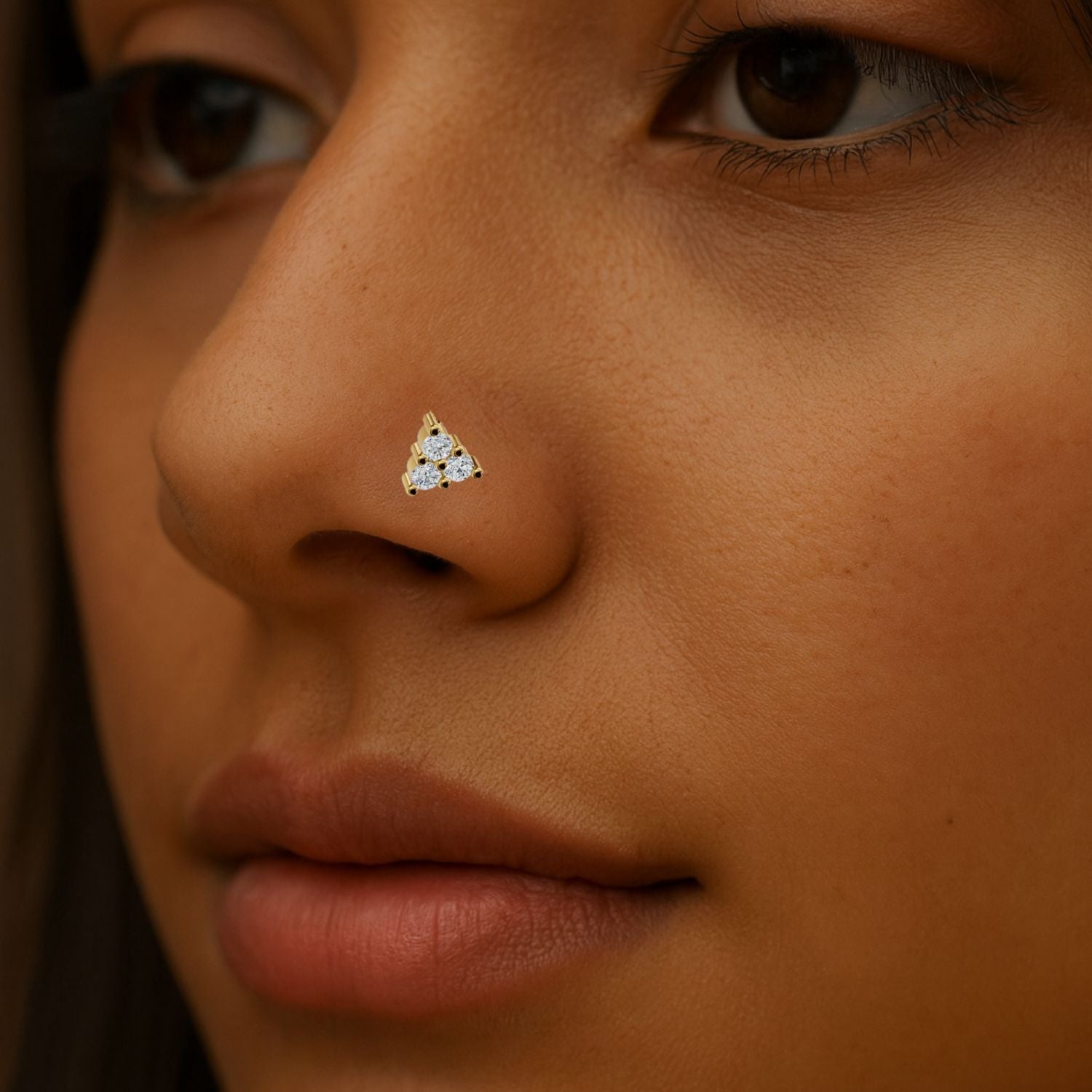 925 Sterling Silver Gold Plated Triangle Cluster Nose Pin
