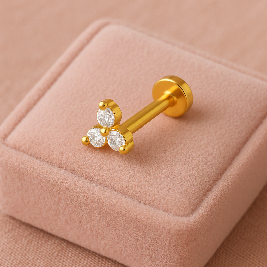 925 Sterling Silver Gold Plated Triangle Cluster Nose Pin