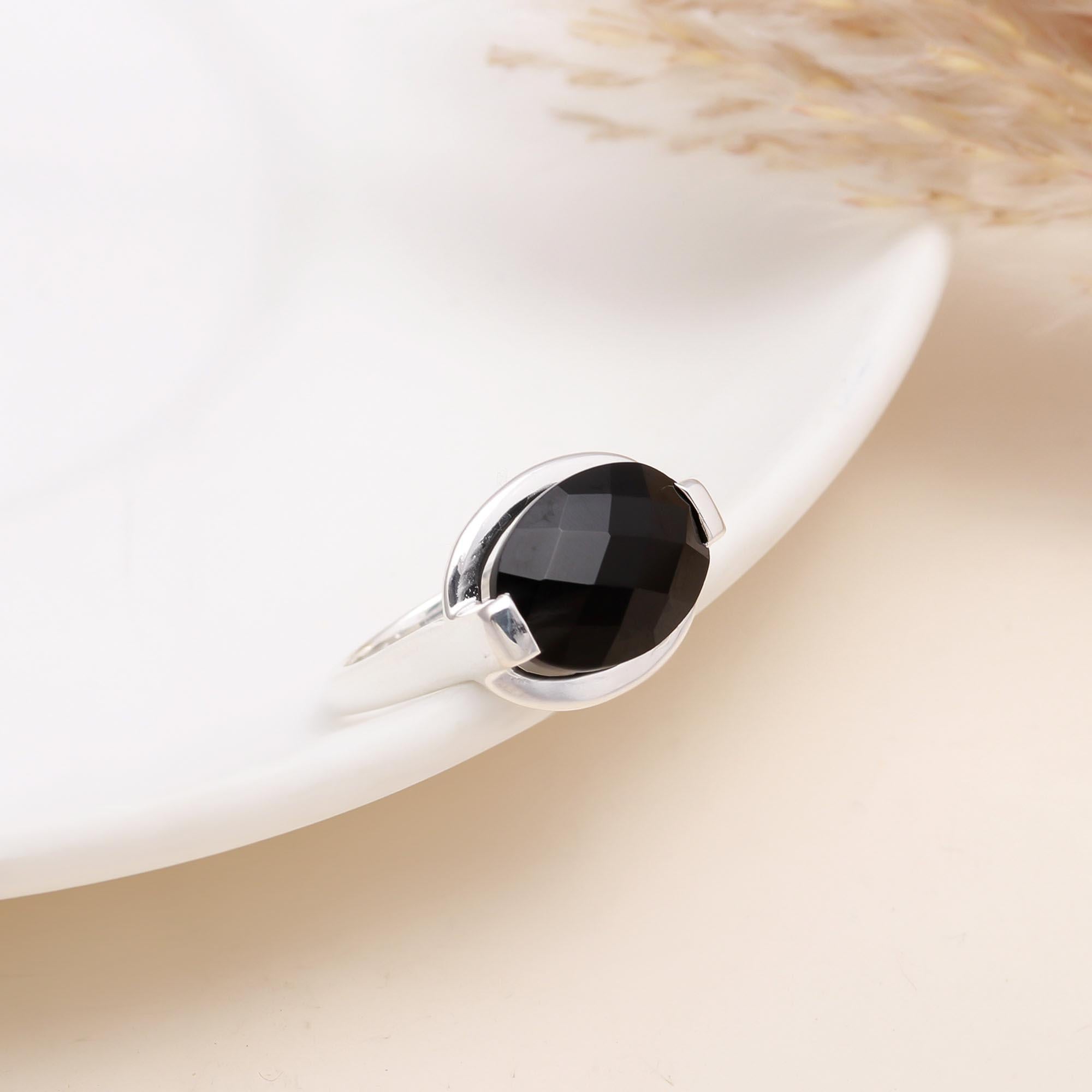 The Sleek Shadow: Black Onyx Marquise Ring