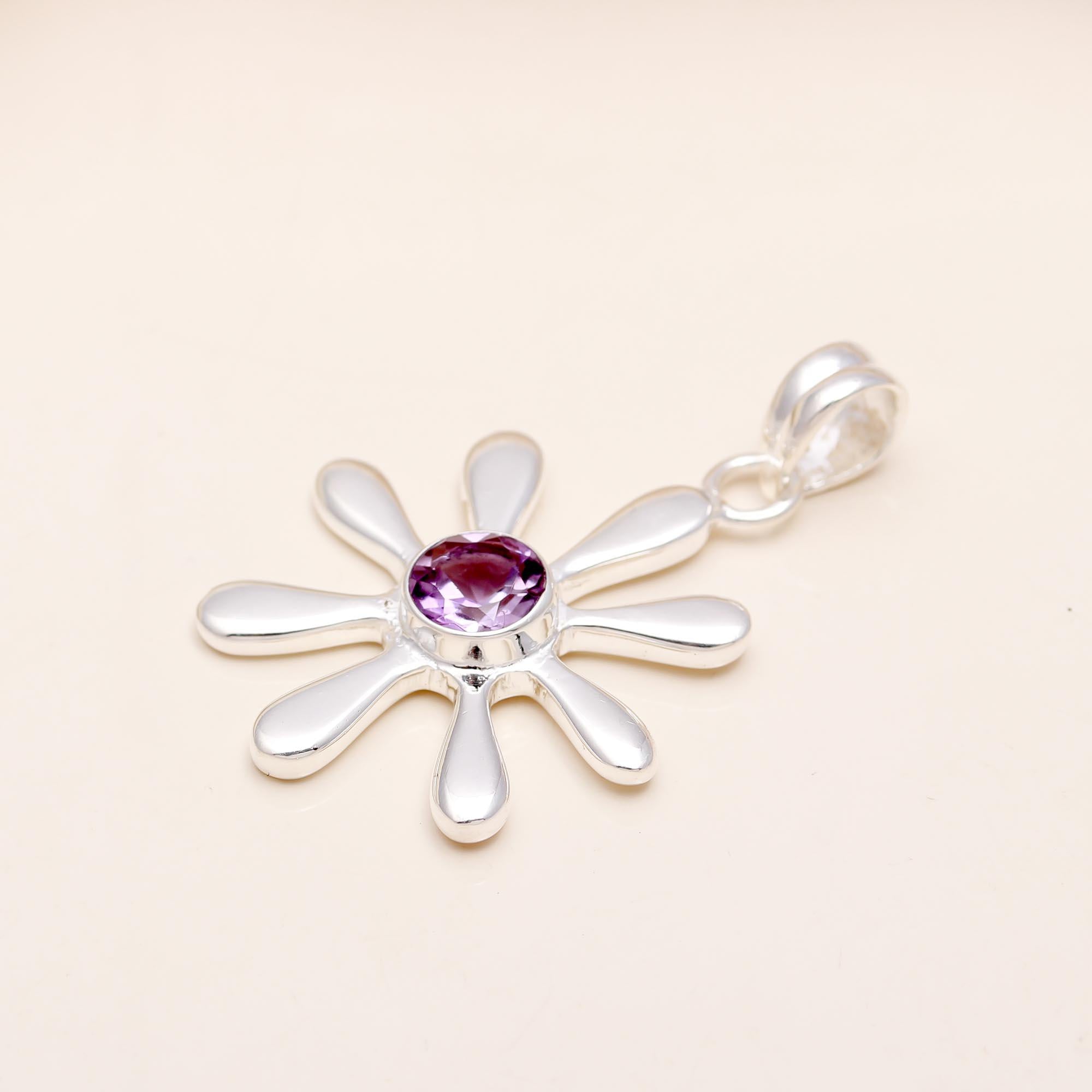 The Violet Sovereign: Heavy Silver Amethyst Oval Pendant