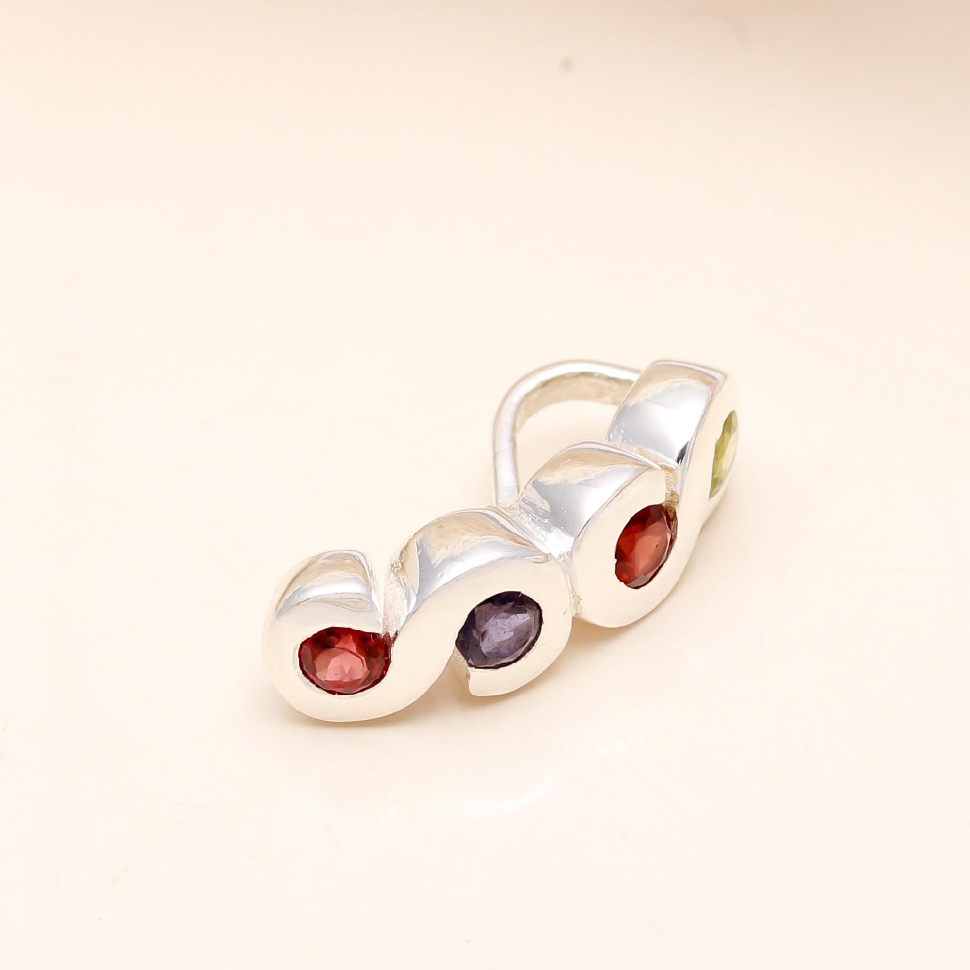 The Vibrant Curve: Multi-Gemstone Bar Charm