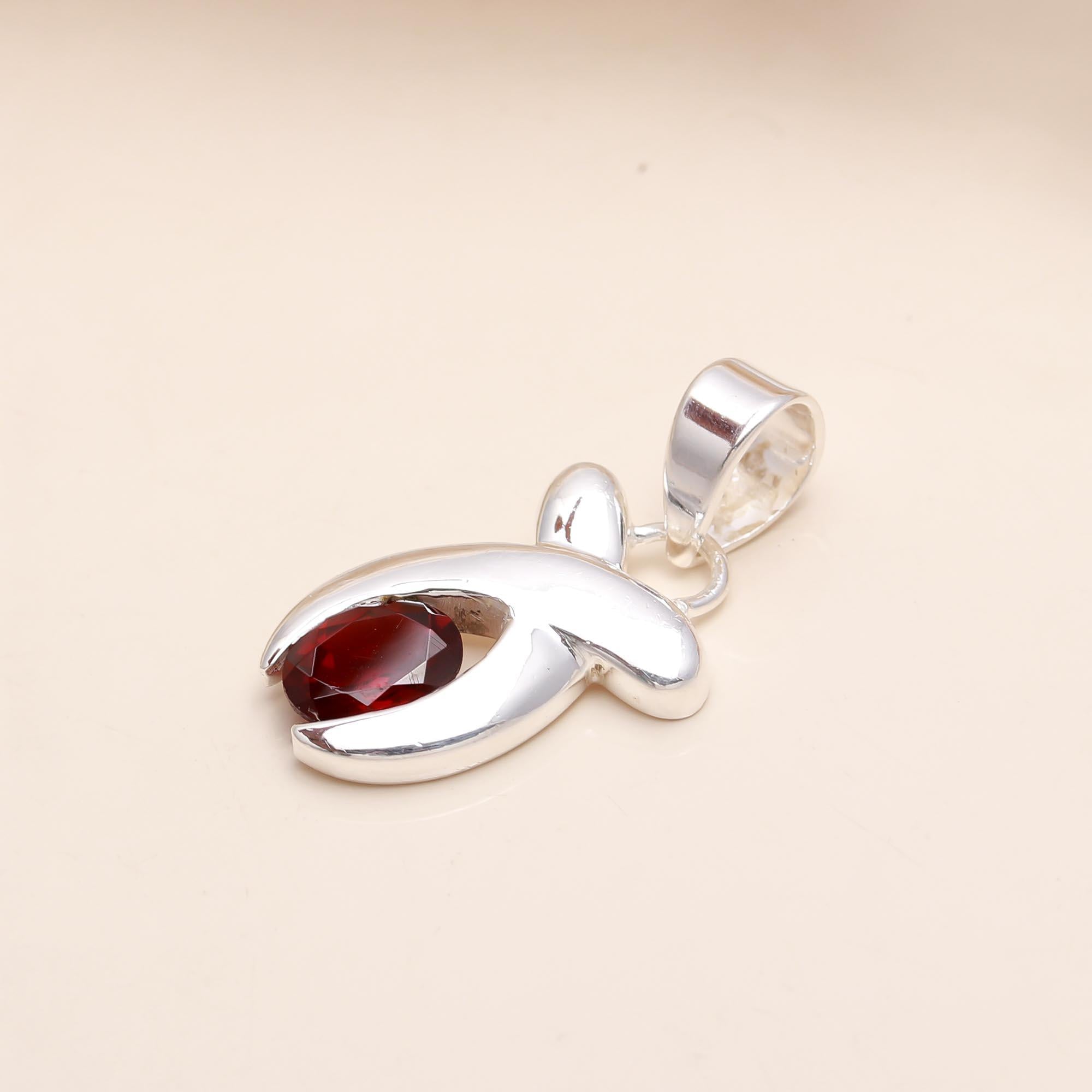 Natural Red Garnet Pendant in 925 Sterling Silver – Modern Curved Design Necklace Charm