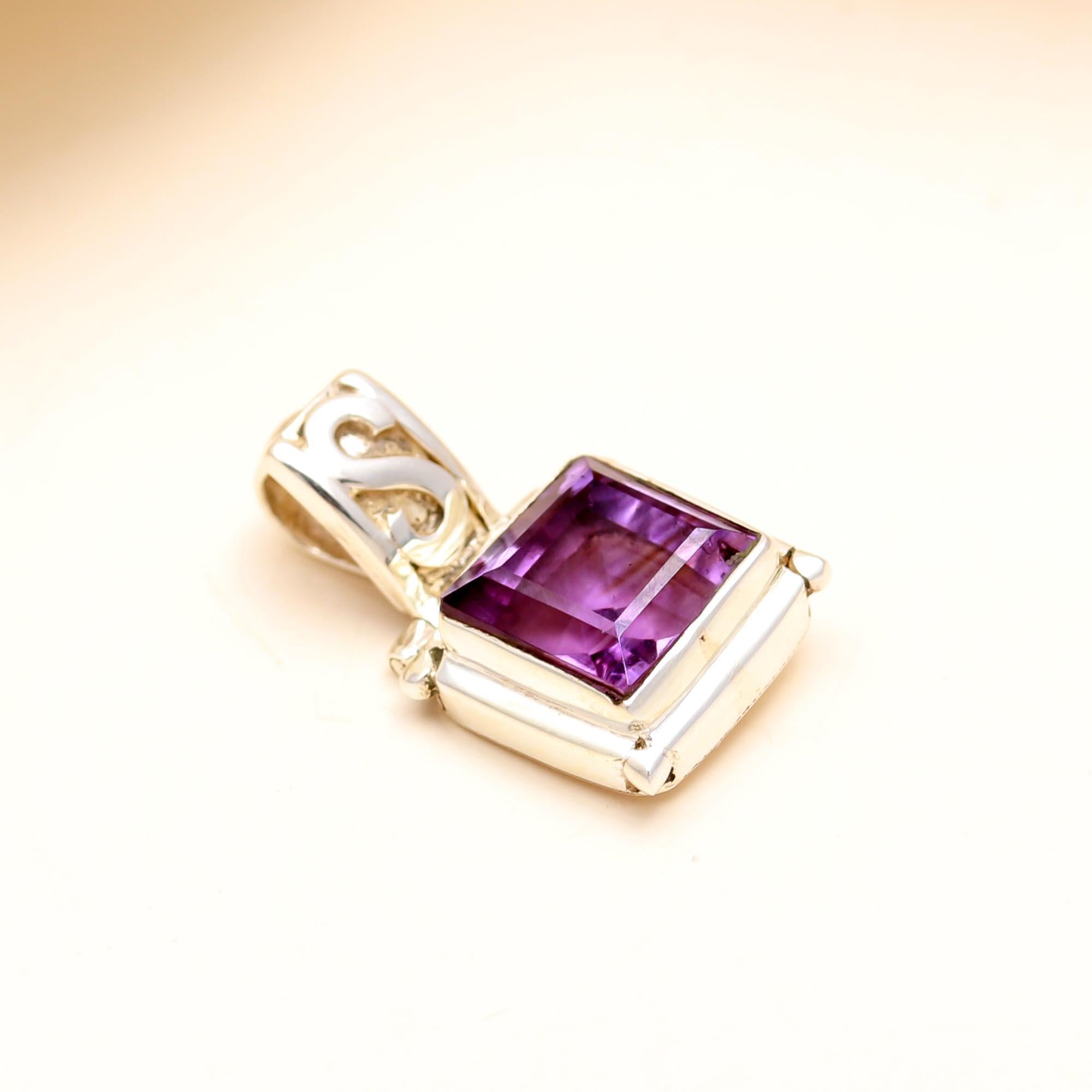 Natural Amethyst Square Pendant in 925 Sterling Silver – Modern Geometric Necklace Charm
